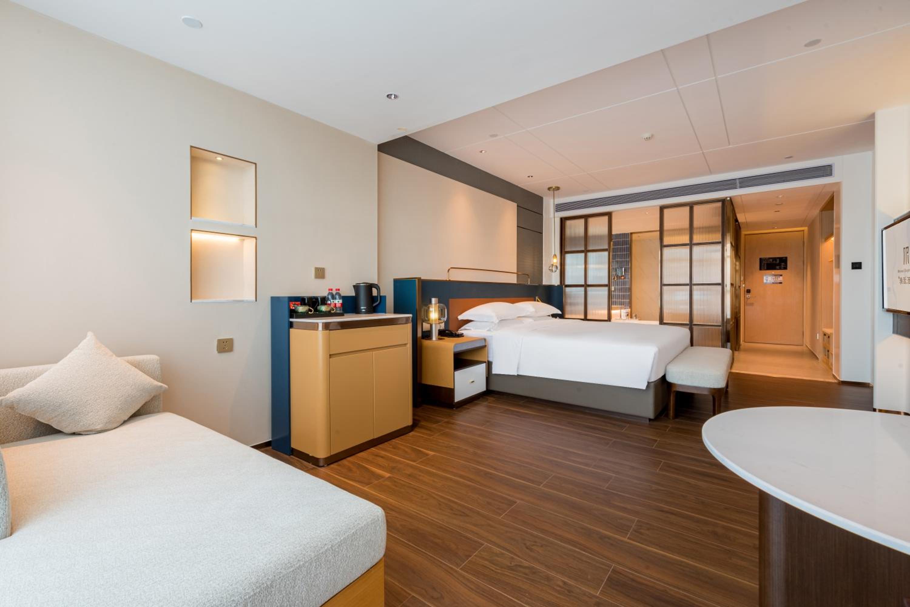 Business Double Room photo 3