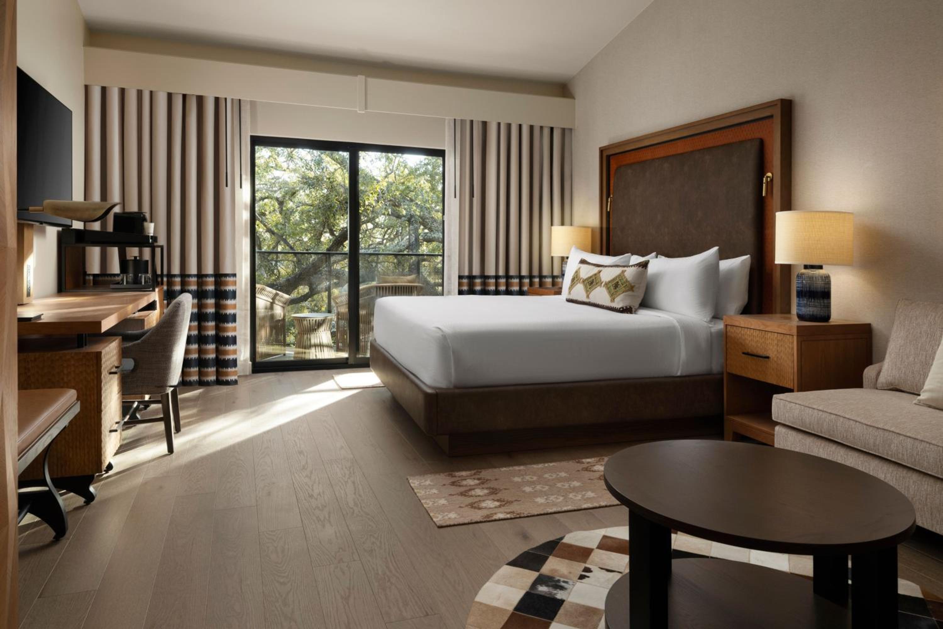King Room with Garden View - Photo 12