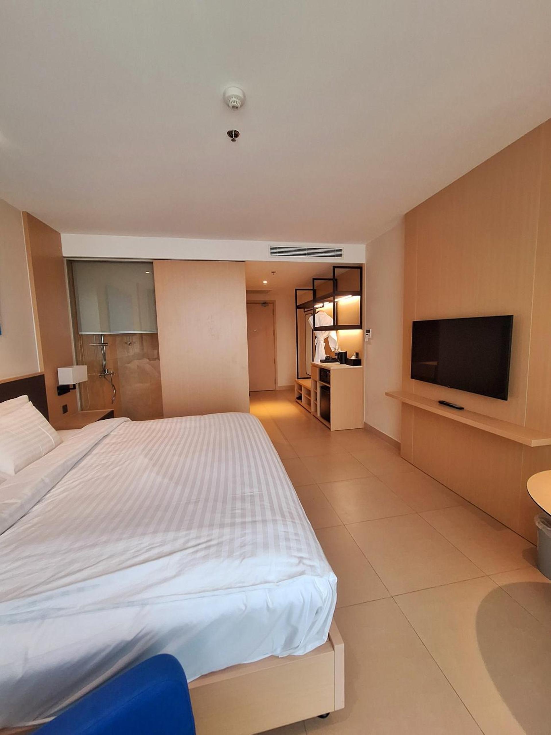 Deluxe Double Or Twin Room With Ocean View photo 1