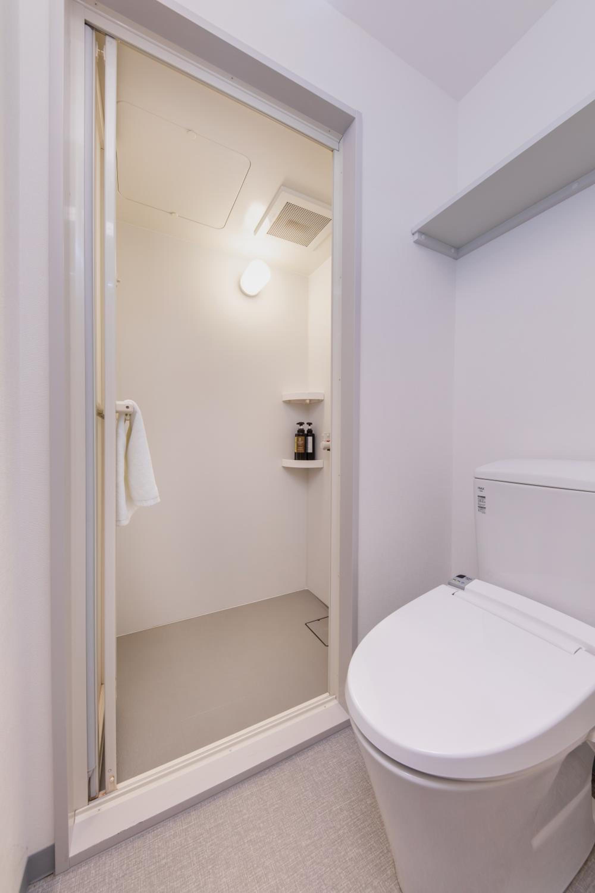 Double Room - Photo 4