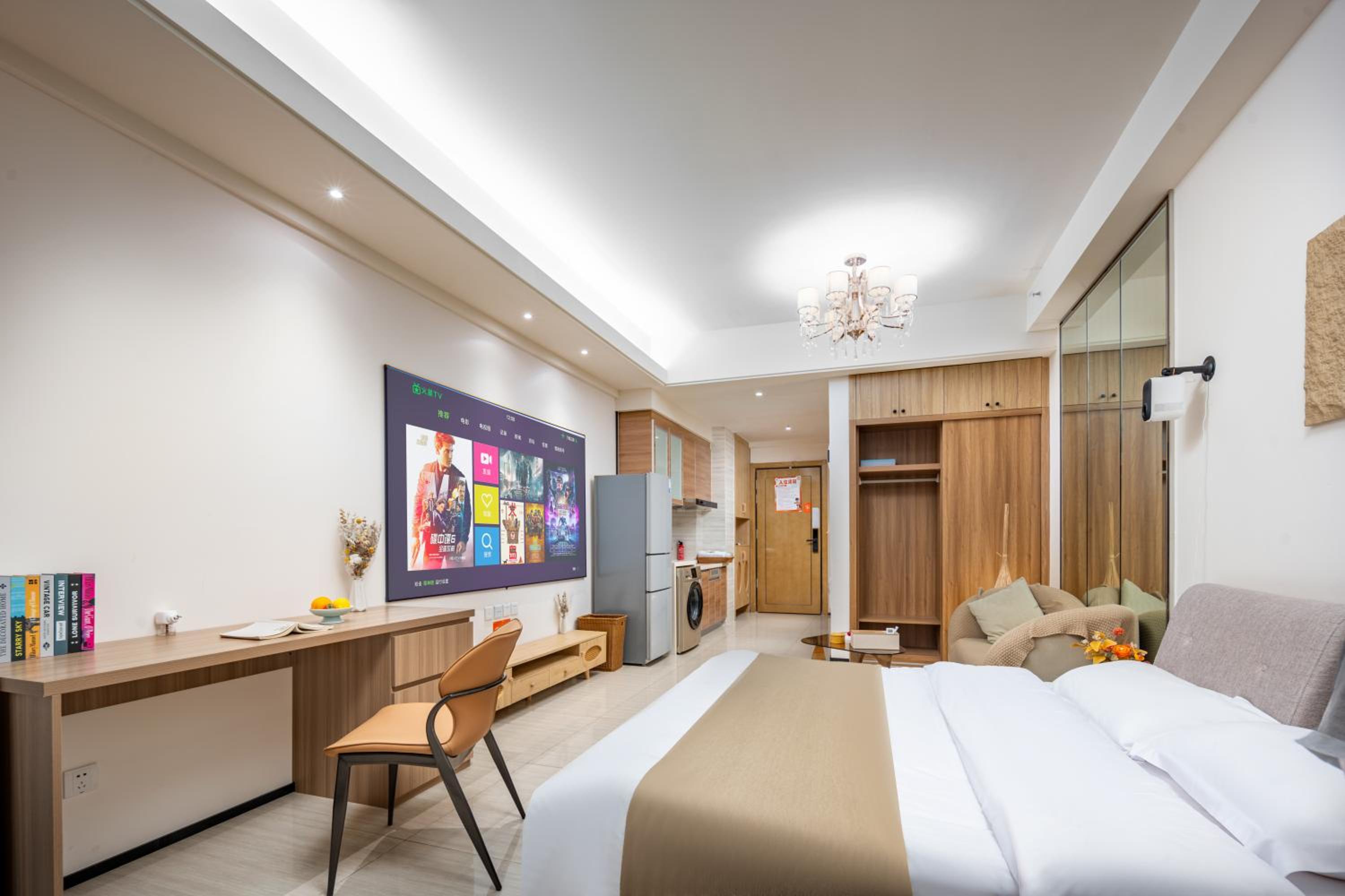 Deluxe Queen Room photo 1