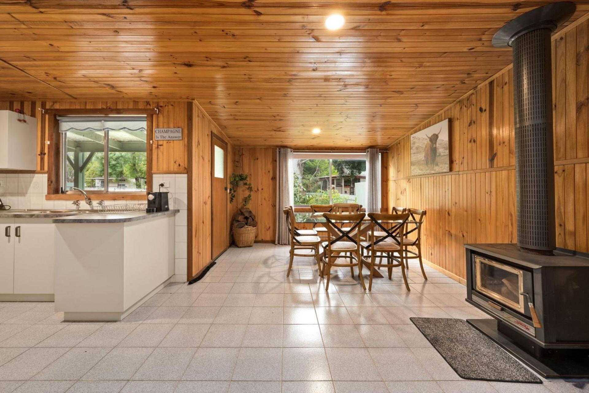 Four-Bedroom House photo 3