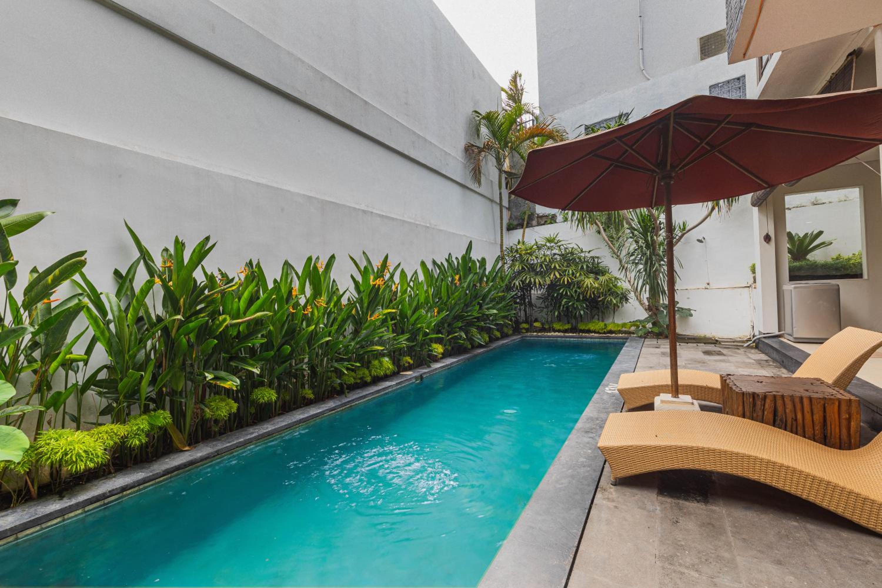 Three-Bedroom Villa Giselle - Photo 32