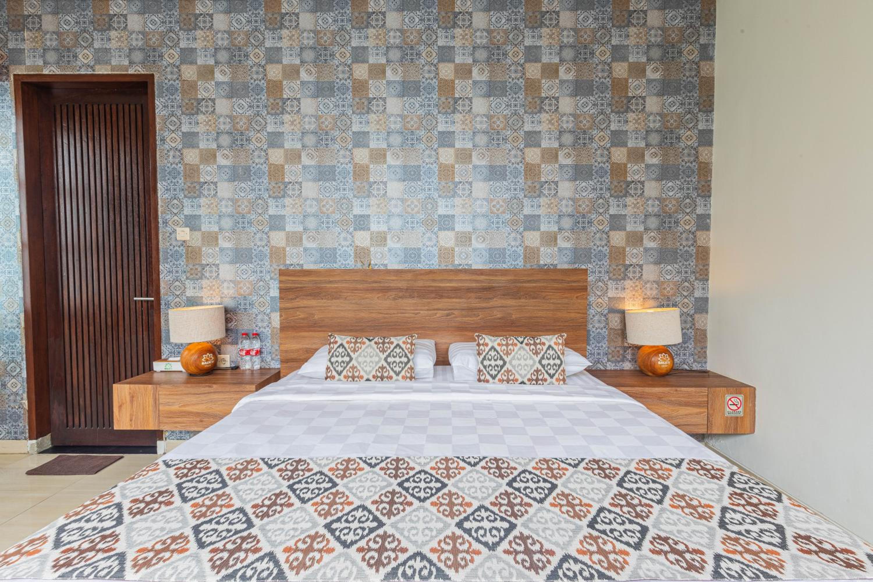 Three-Bedroom Villa Giselle - Photo 34