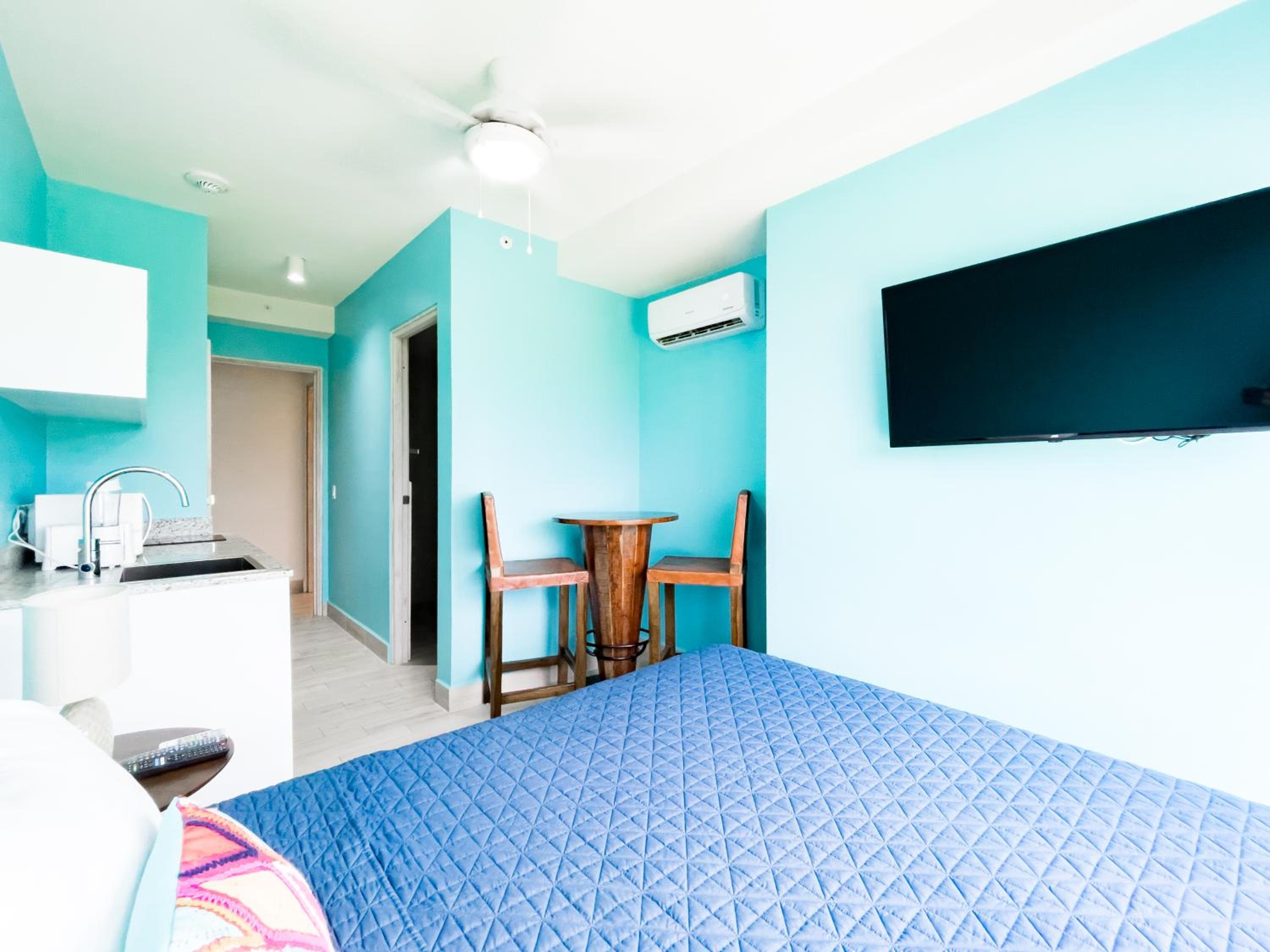 Apartment with Sea View photo 3