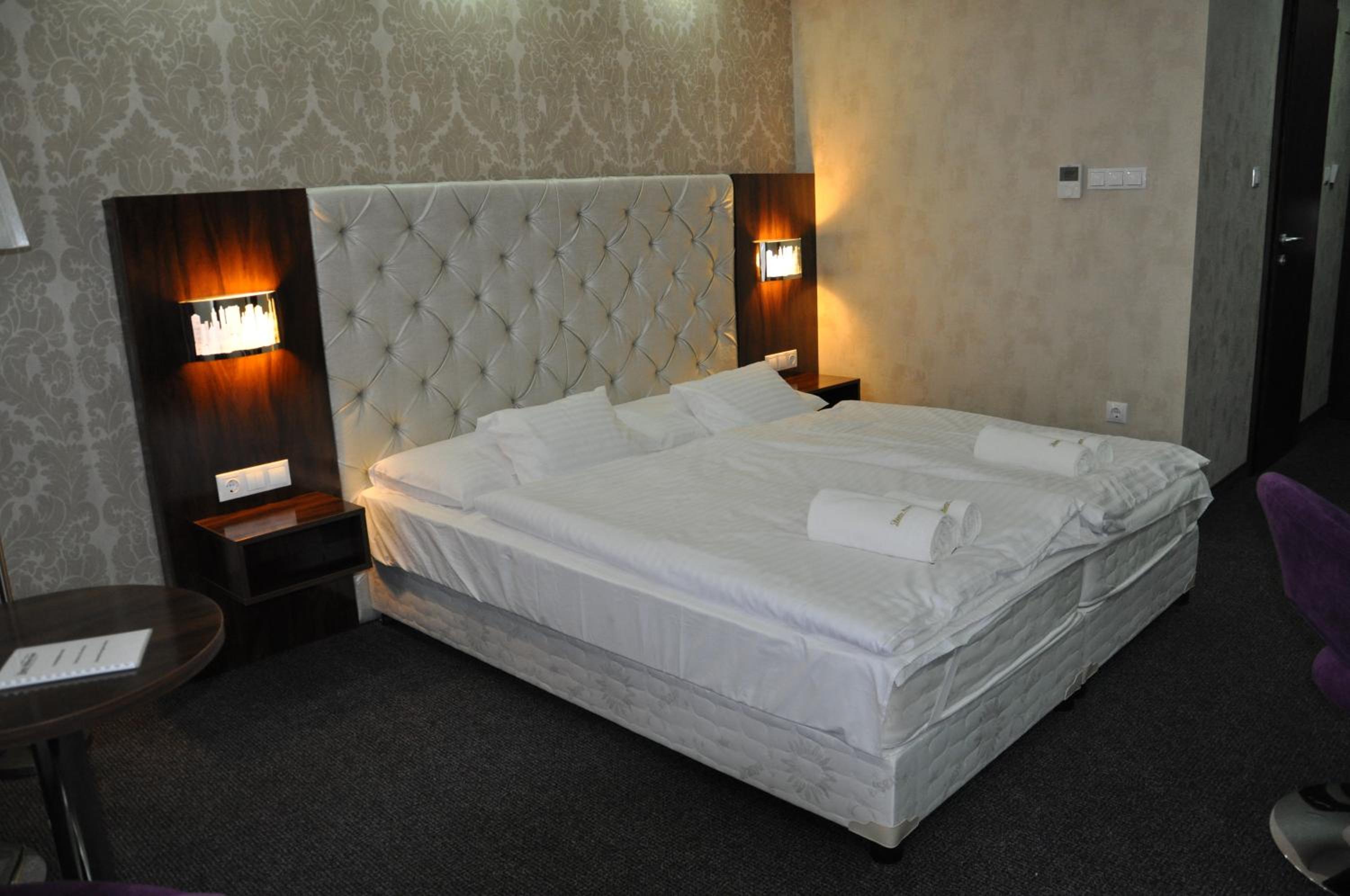 Superior Double or Twin Room - Photo 4