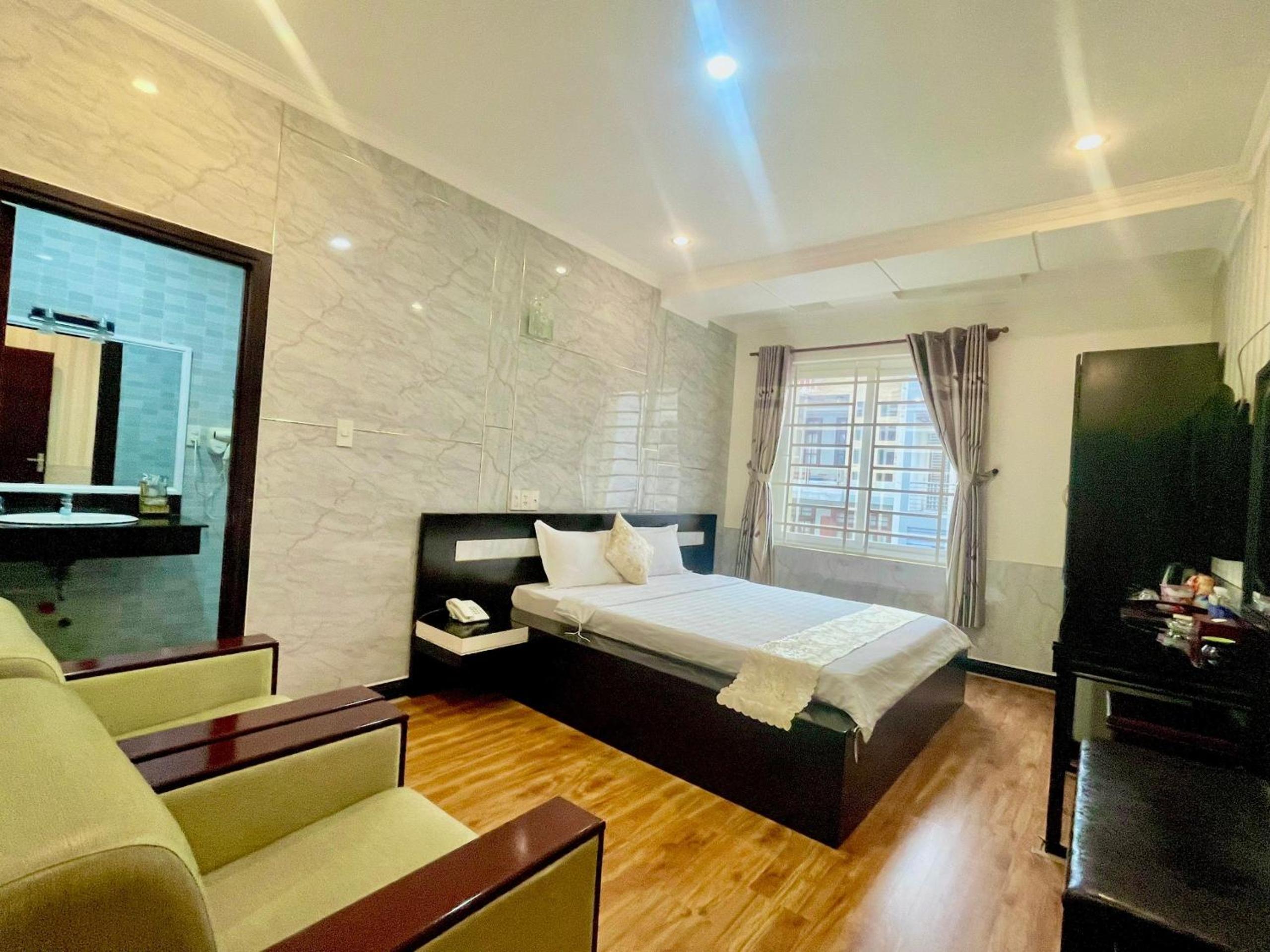 Deluxe Double Room photo 3
