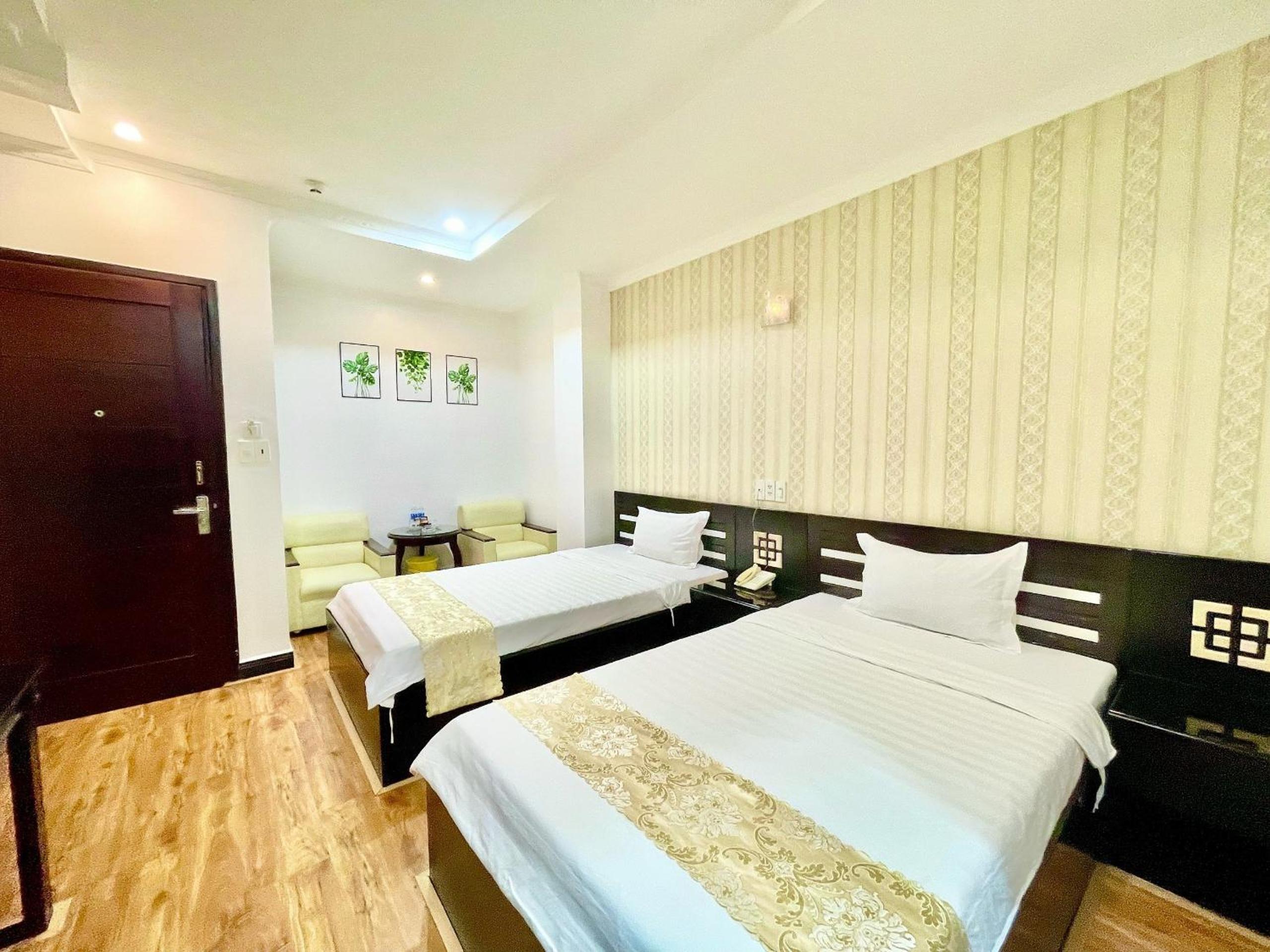 Deluxe Twin Room photo 2