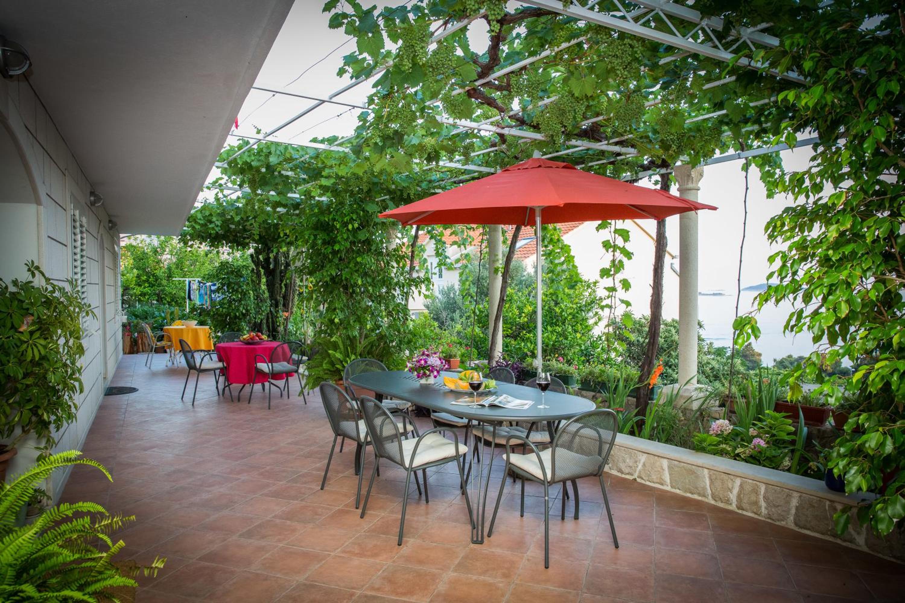Studio with Sea View and Shared Terrace photo 3