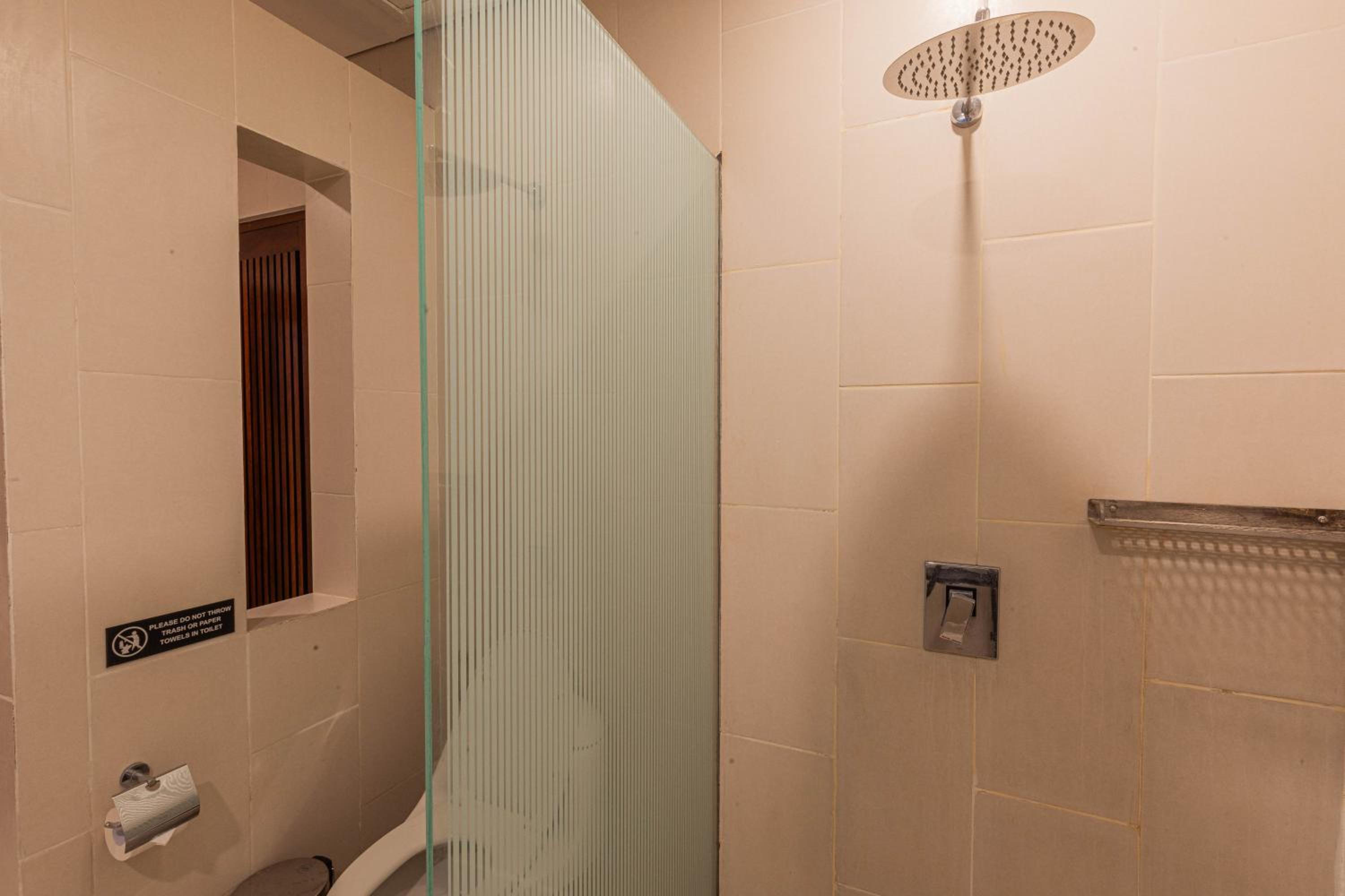 Three-Bedroom Villa Max - Photo 4