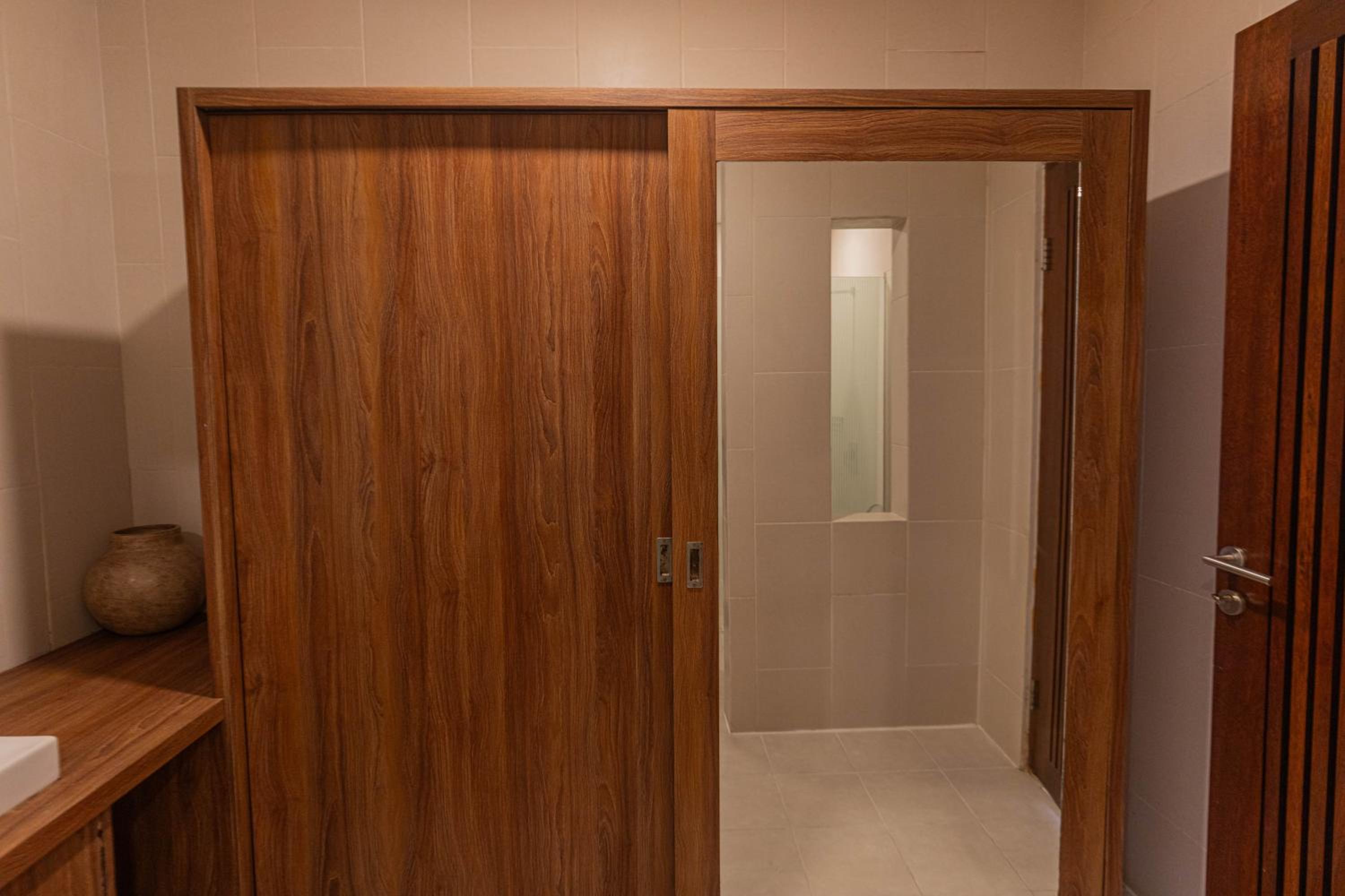 Three-Bedroom Villa Max - Photo 9