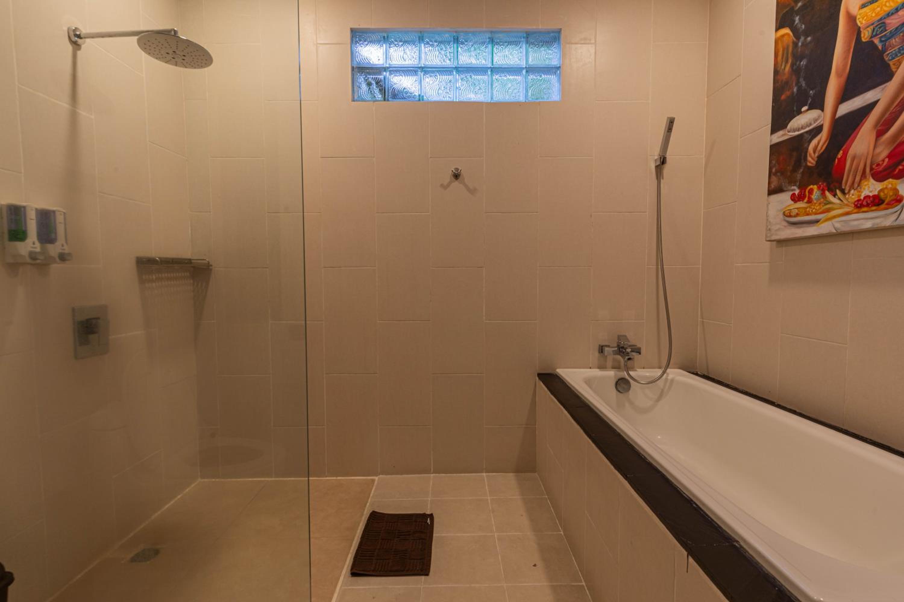 Three-Bedroom Villa Max - Photo 44