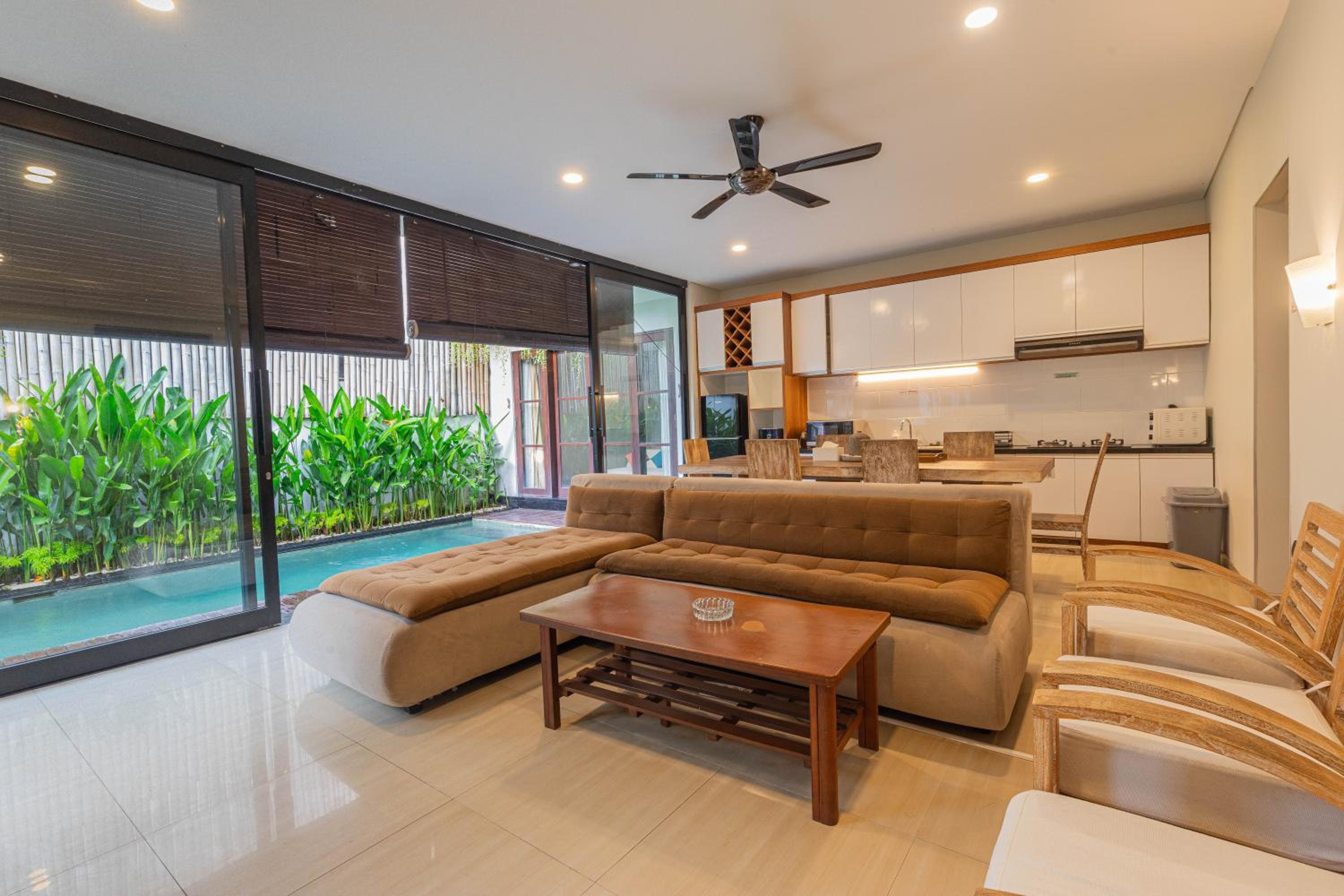 Three-Bedroom Villa Max - Photo 30