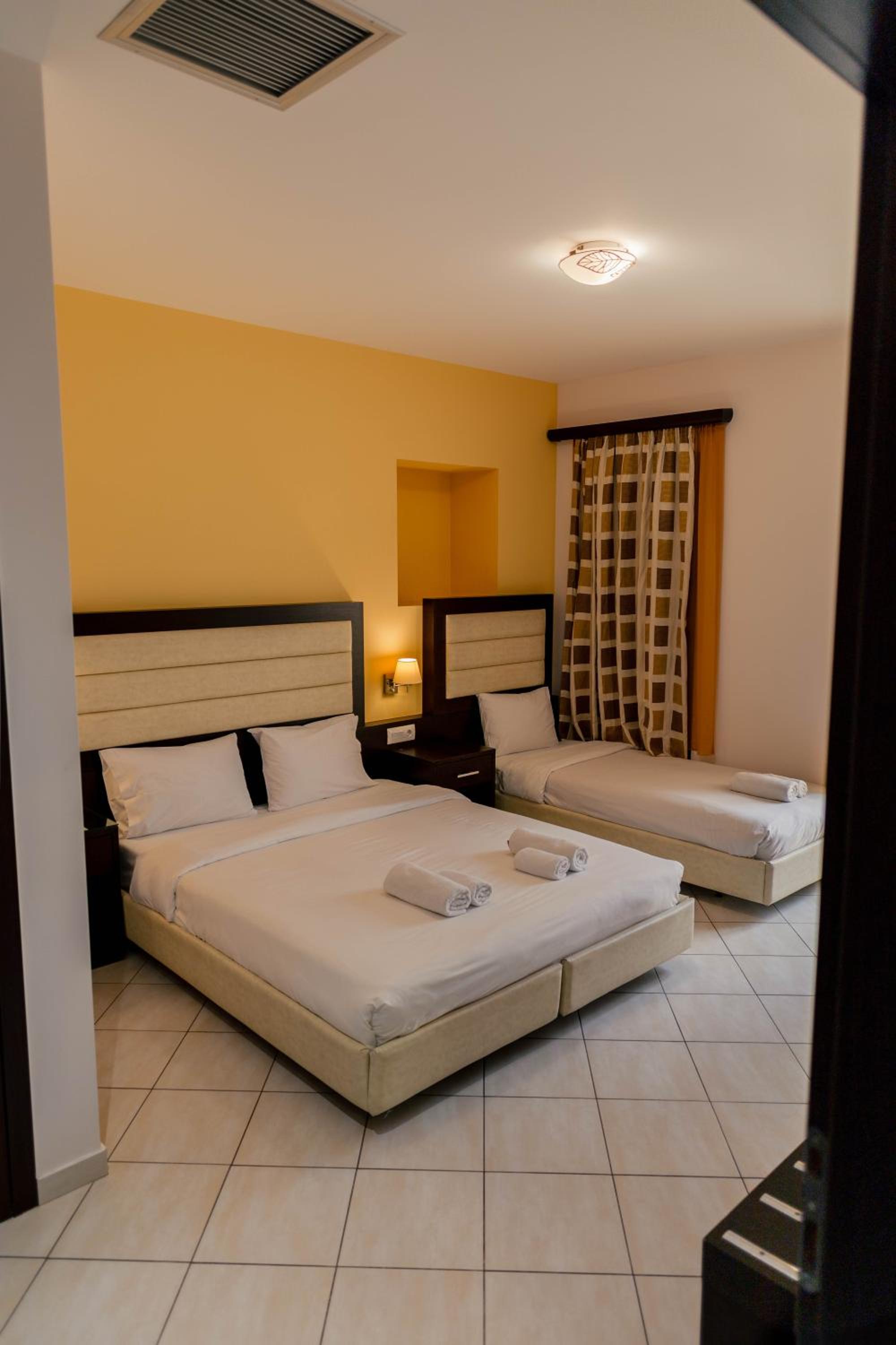 Triple Room with City View photo 1