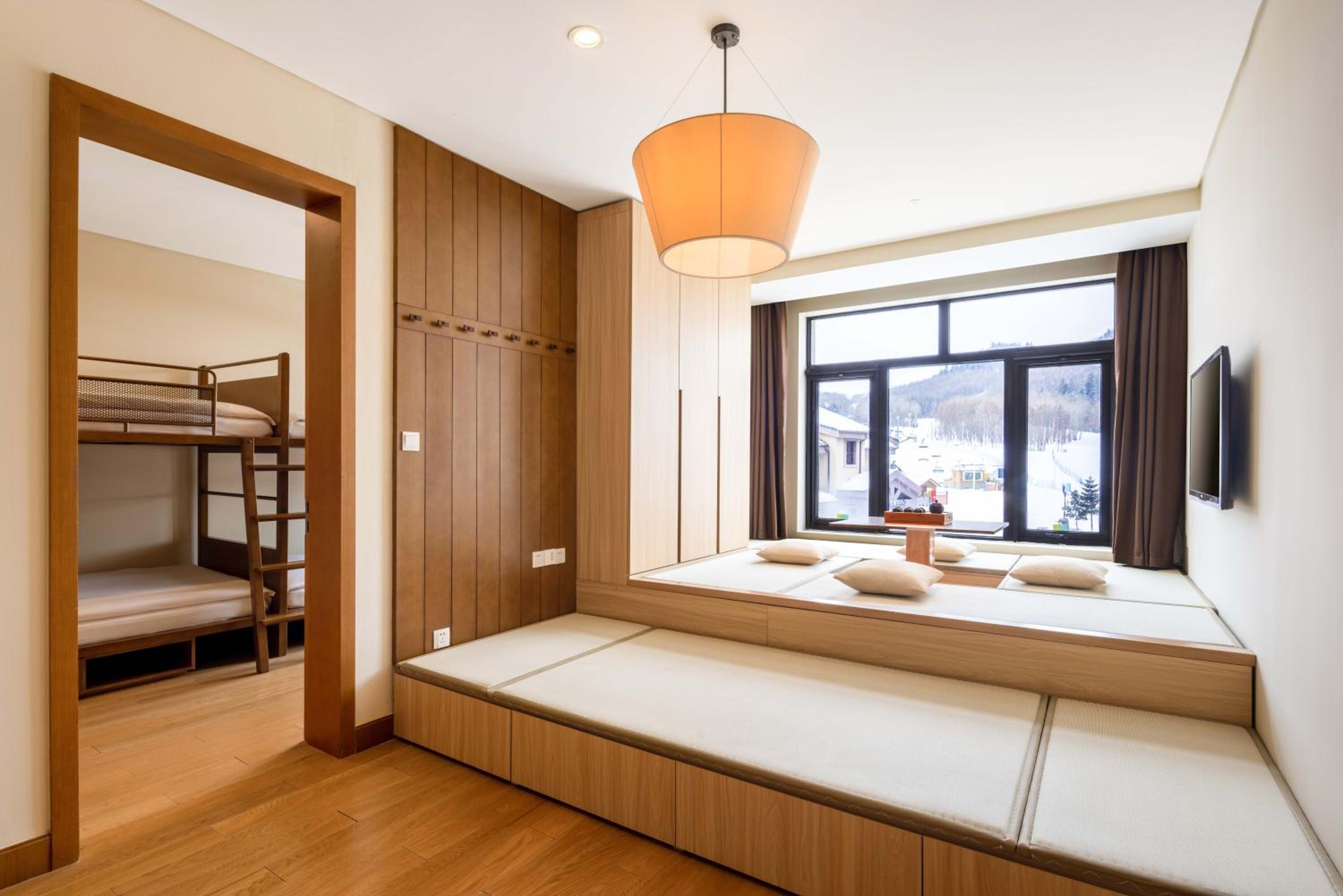 Two-Bedroom Suite photo 3