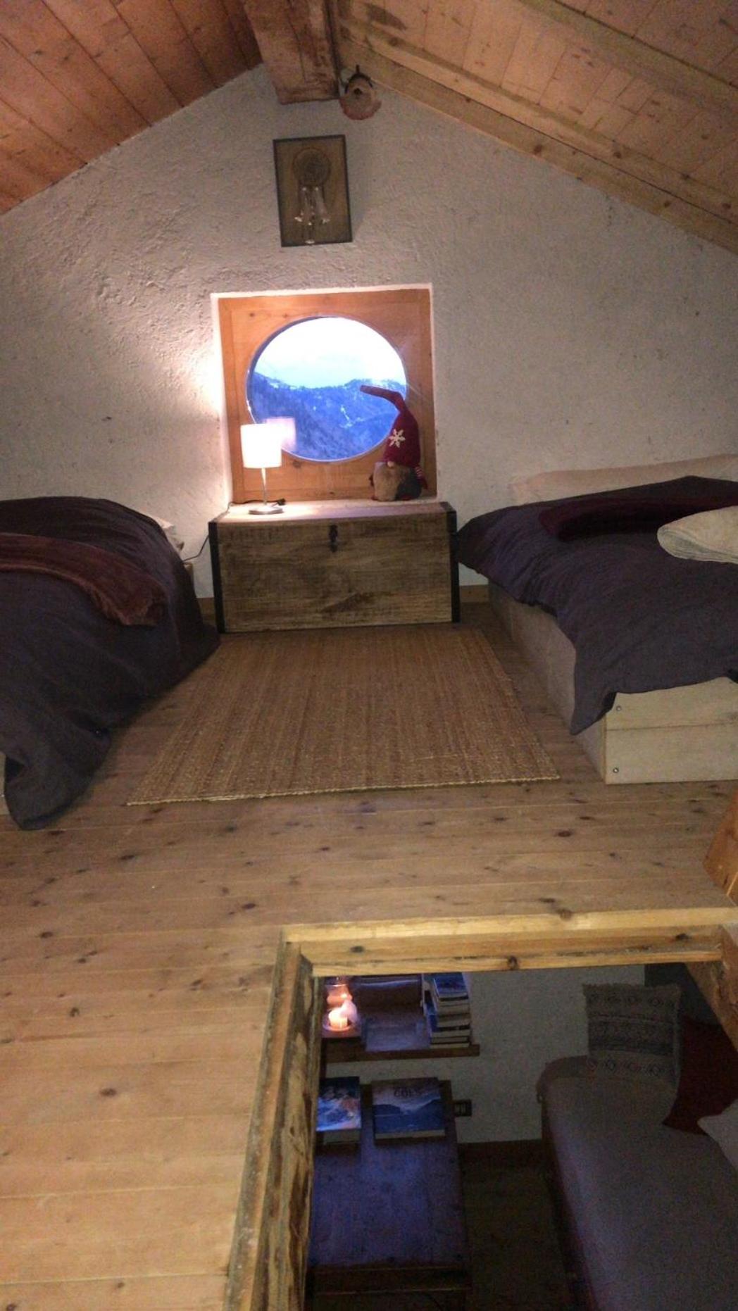 Apartment with Mountain View photo 3