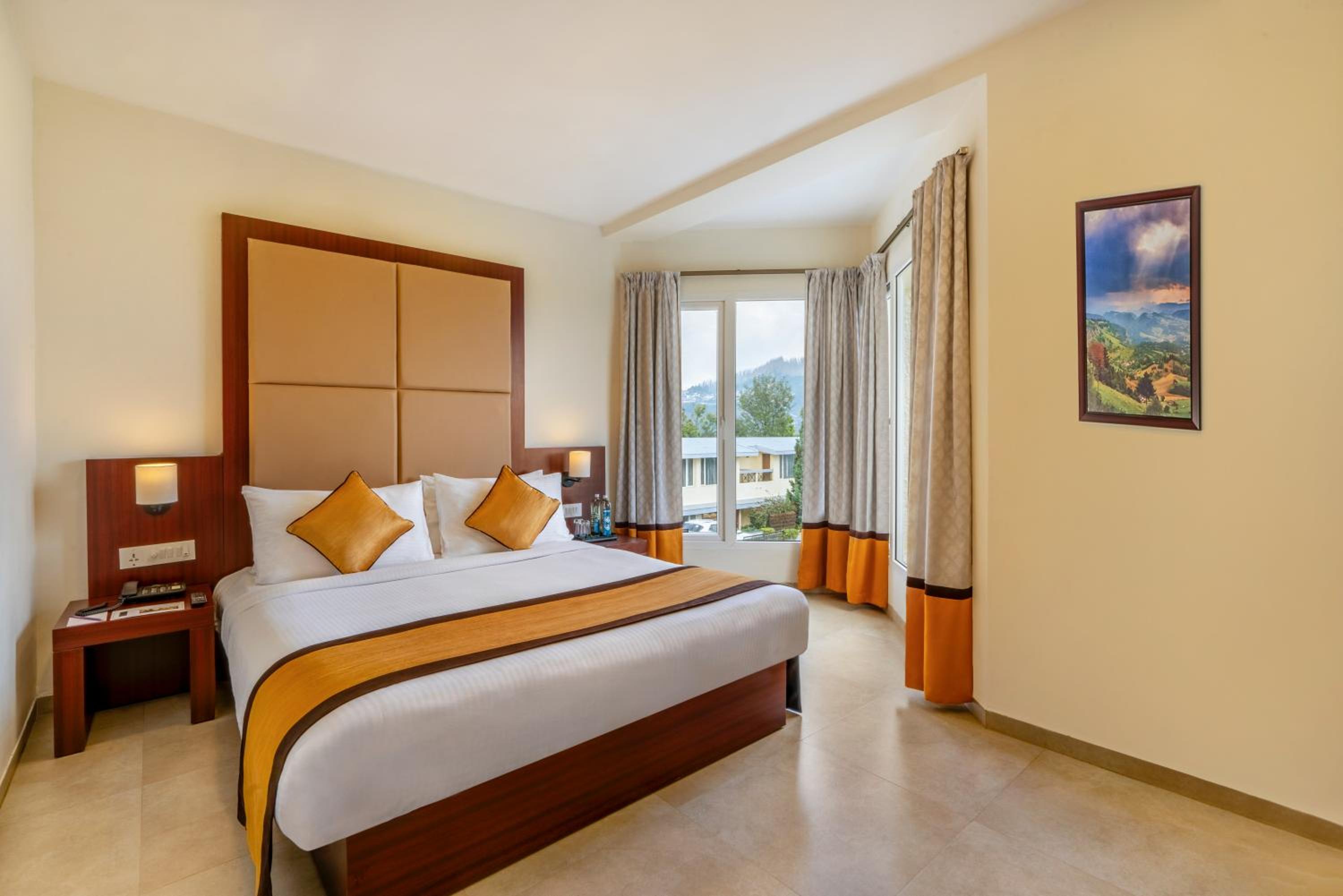 Valley View Privilege Suite With Balcony - Photo 2