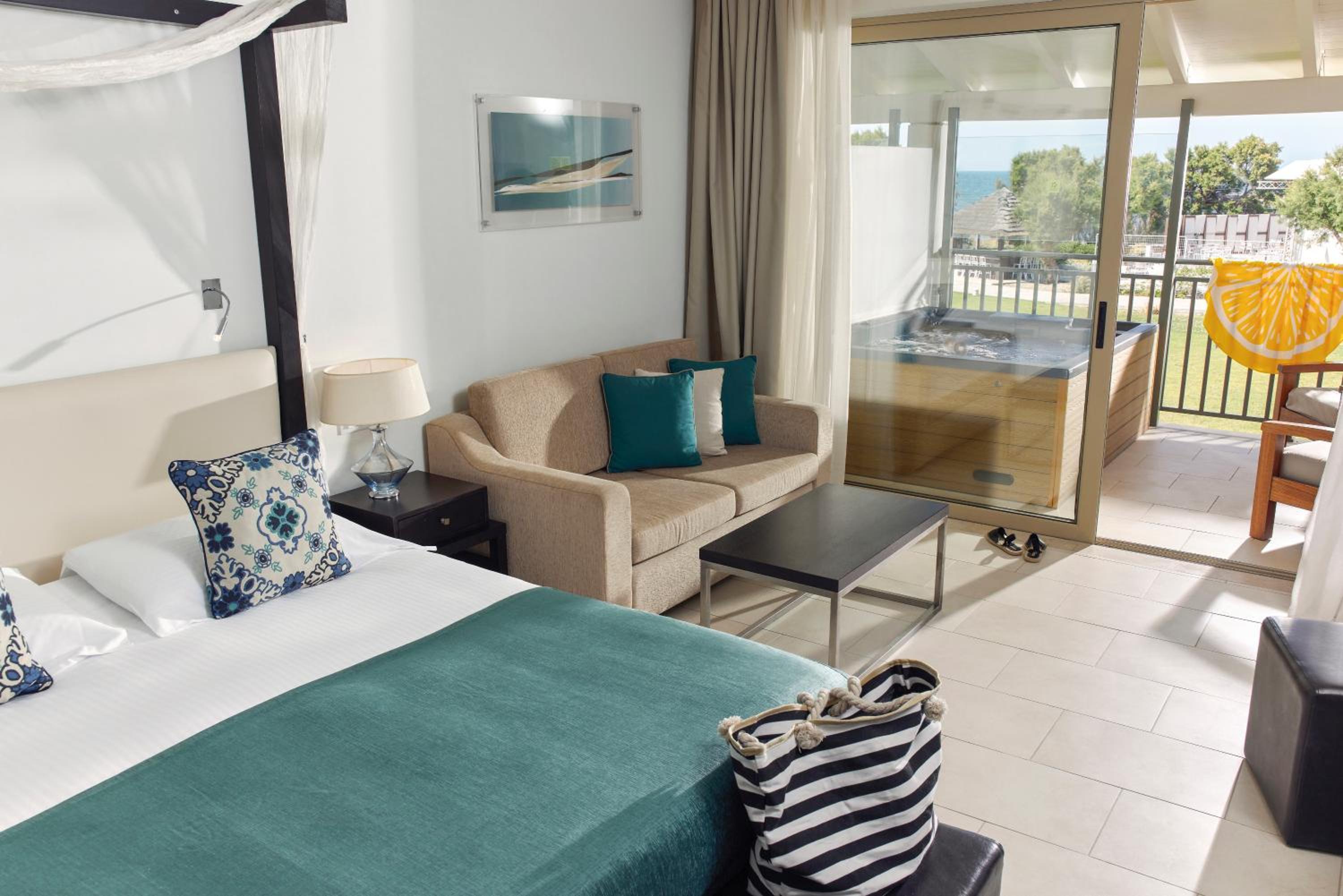Deluxe Double Room with Sea View