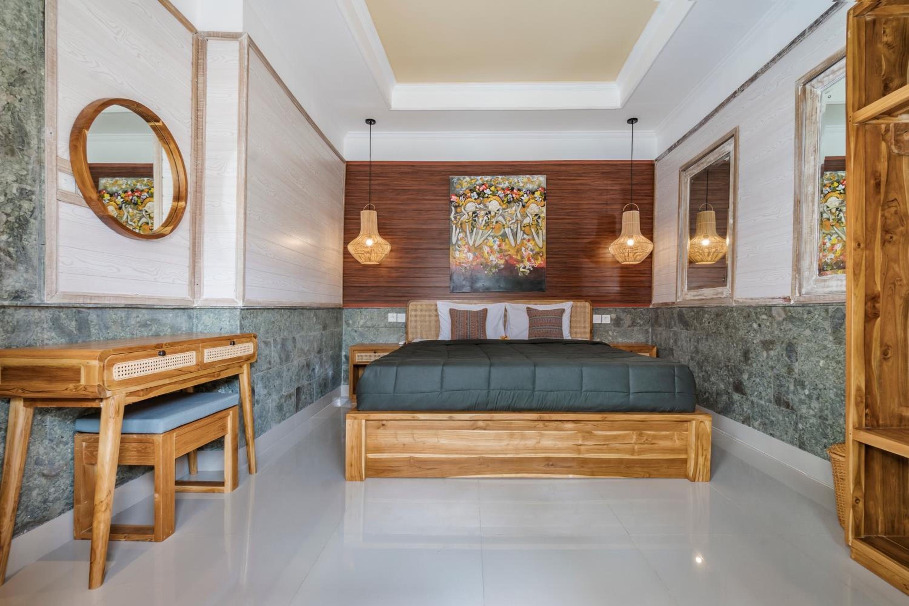 Double Room with Private Bathroom