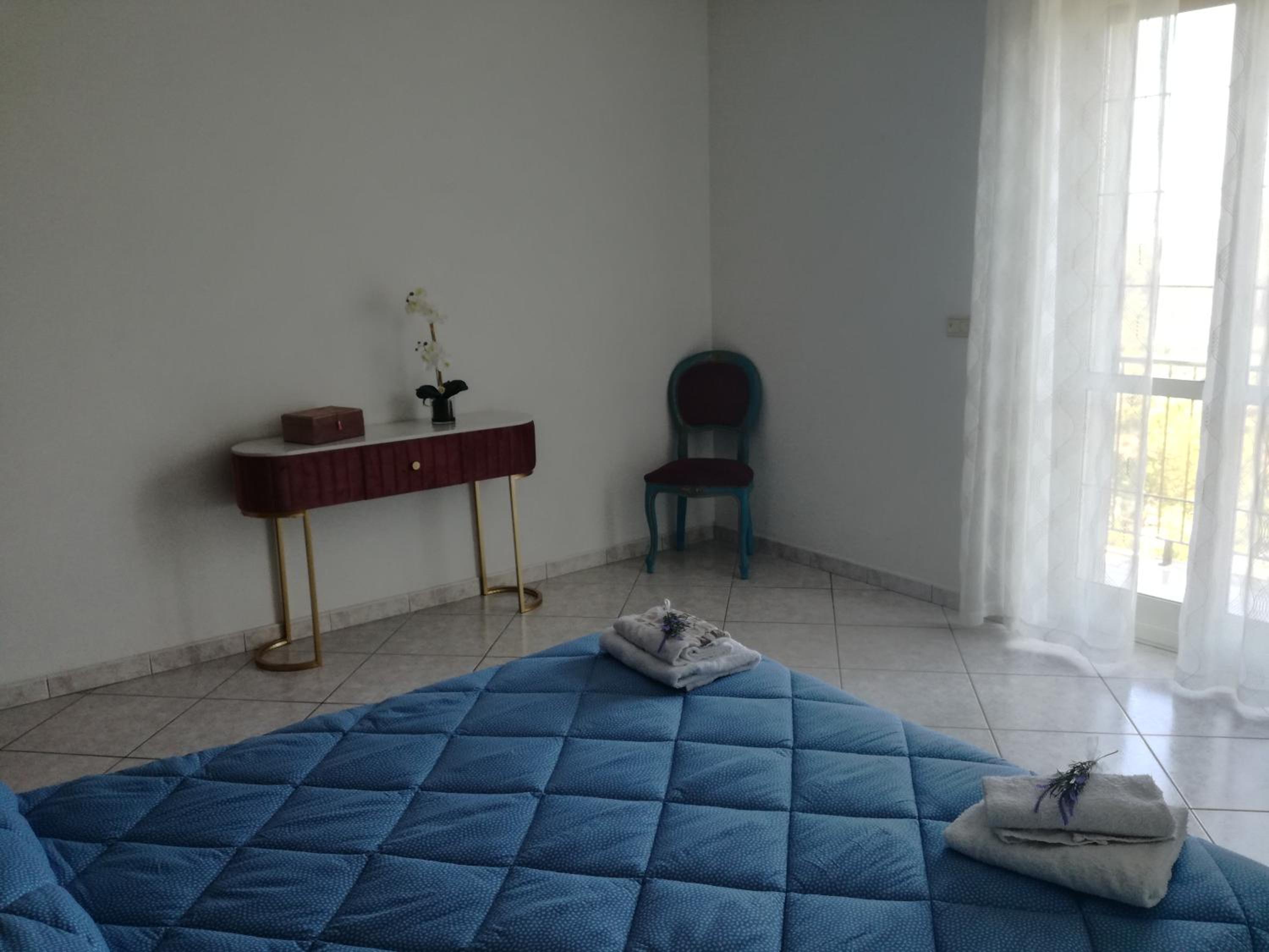 Deluxe Double Room with Balcony photo 1