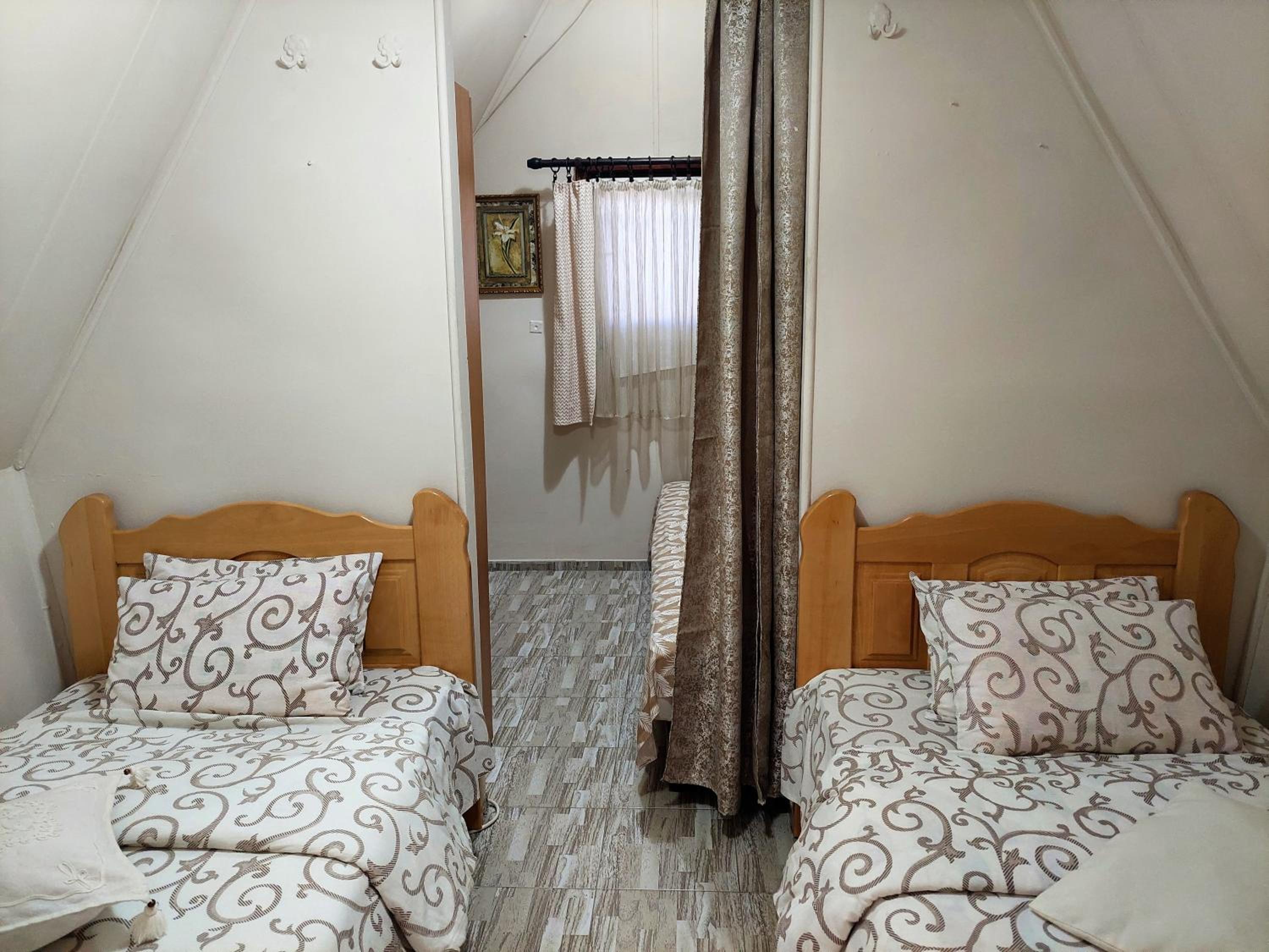 One-Bedroom House photo 1