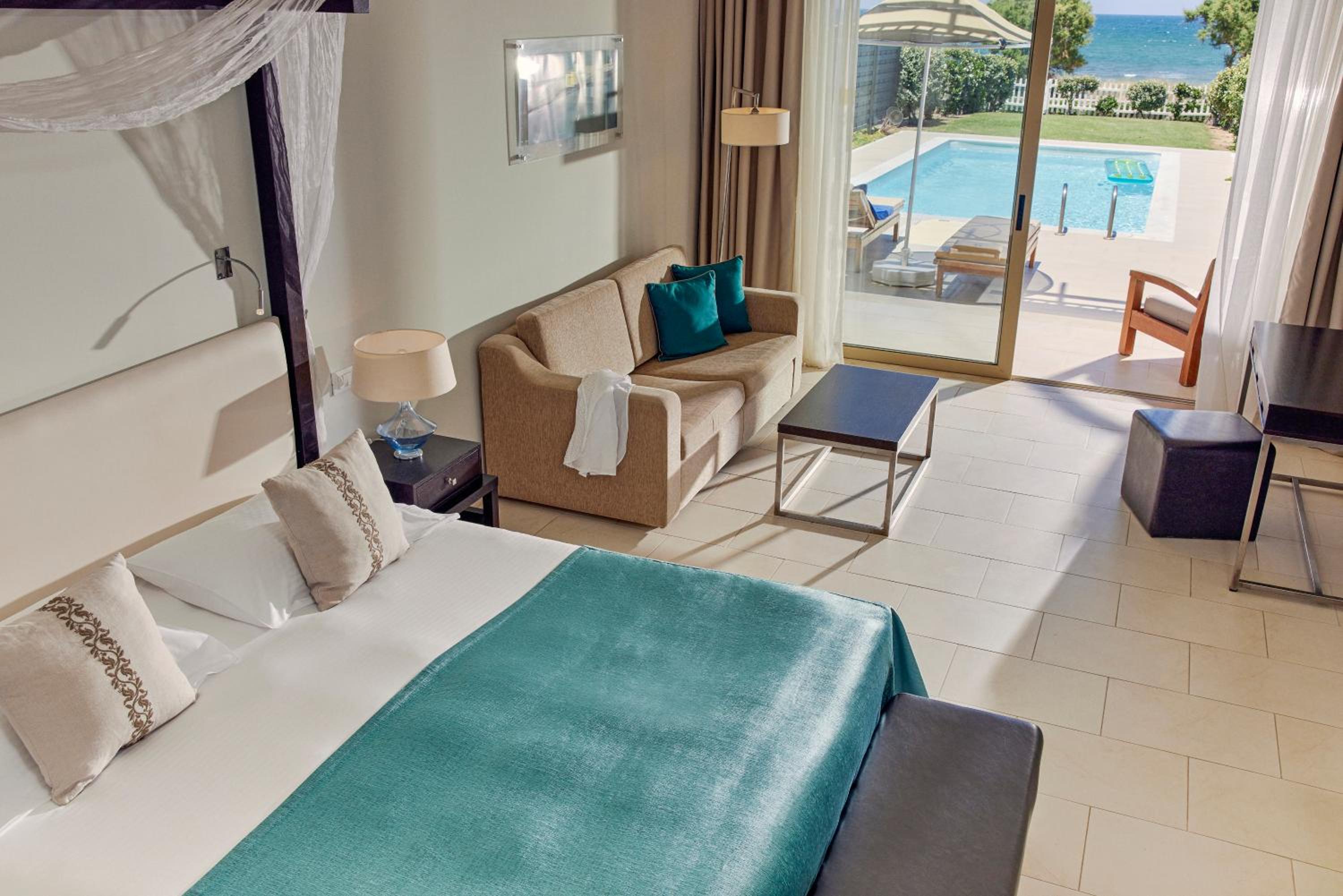 Deluxe Double Room with Pool