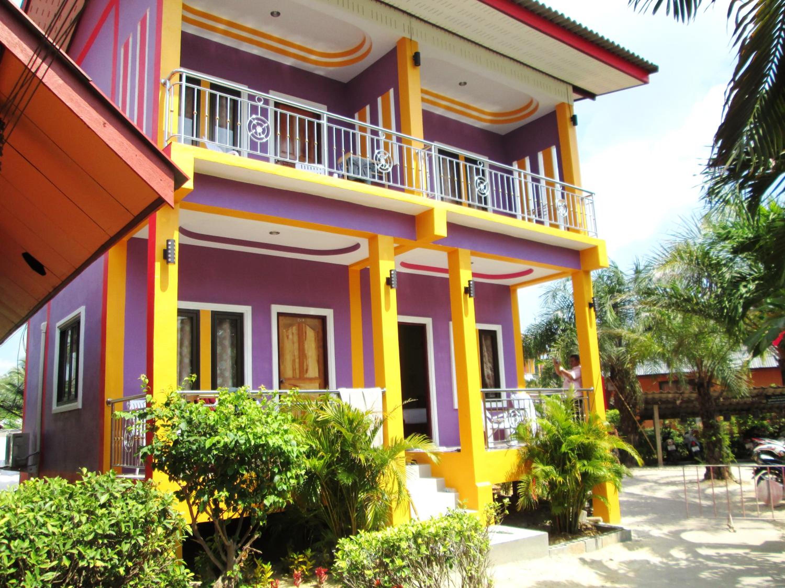 Standard Double Room with Balcony - Photo 11