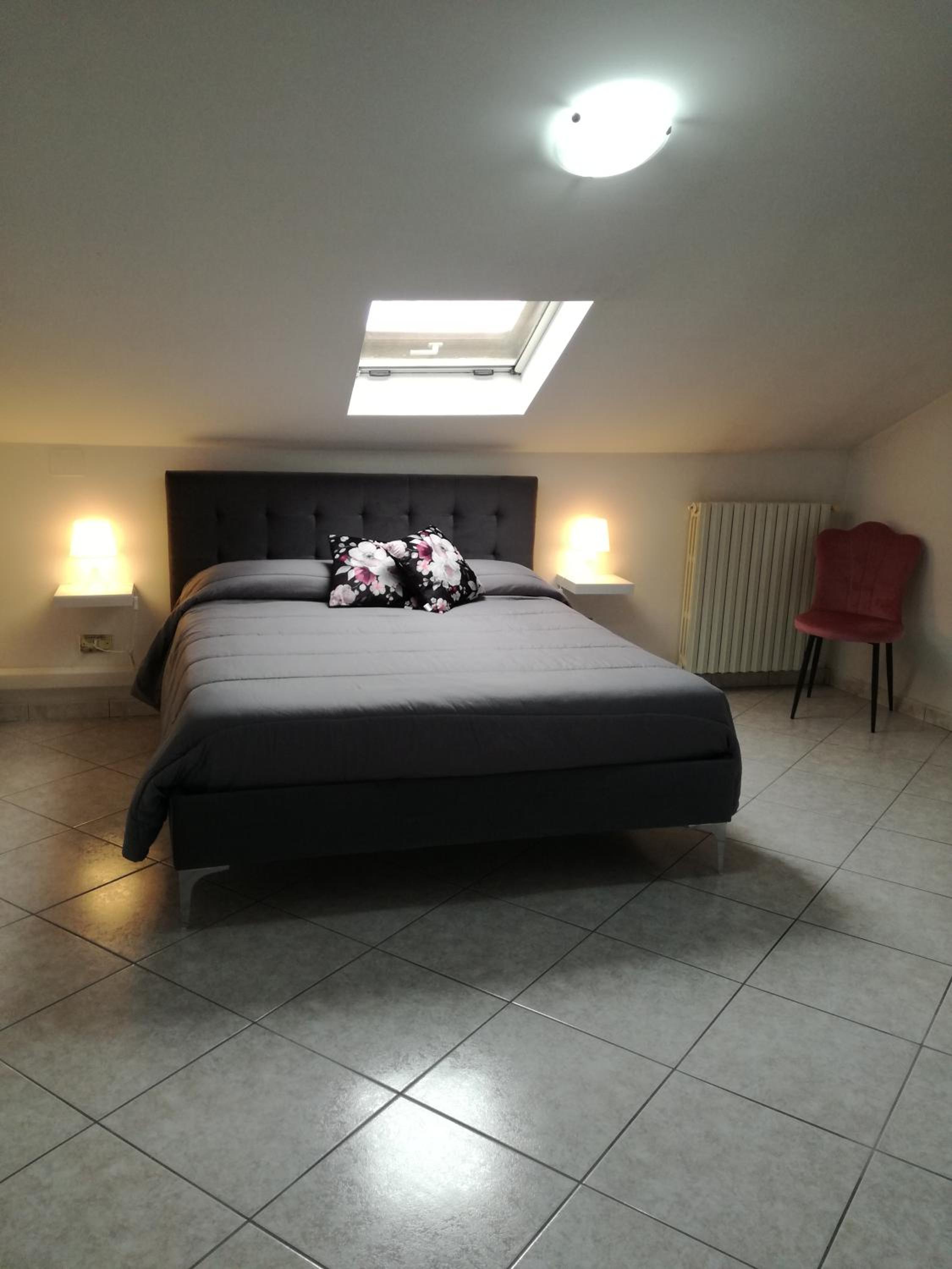 Large Double or Twin Room photo 2