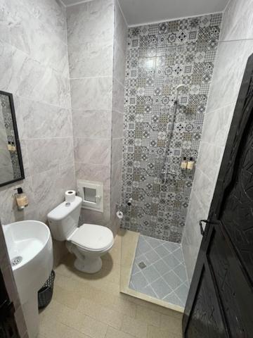 Triple Room - Photo 10