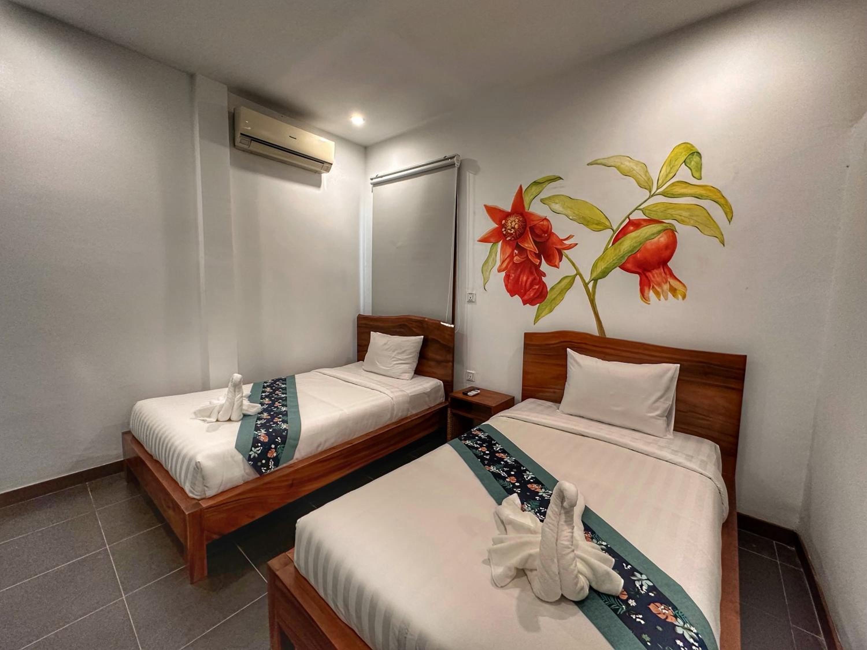 Deluxe Twin Room photo 1