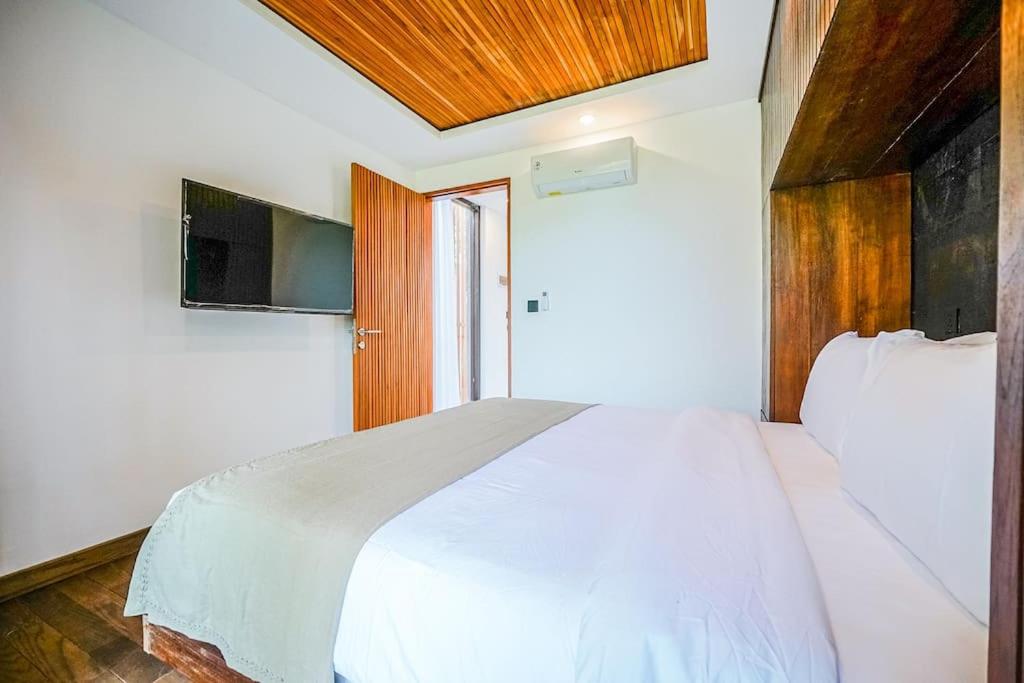 Two-Bedroom Villa photo 2