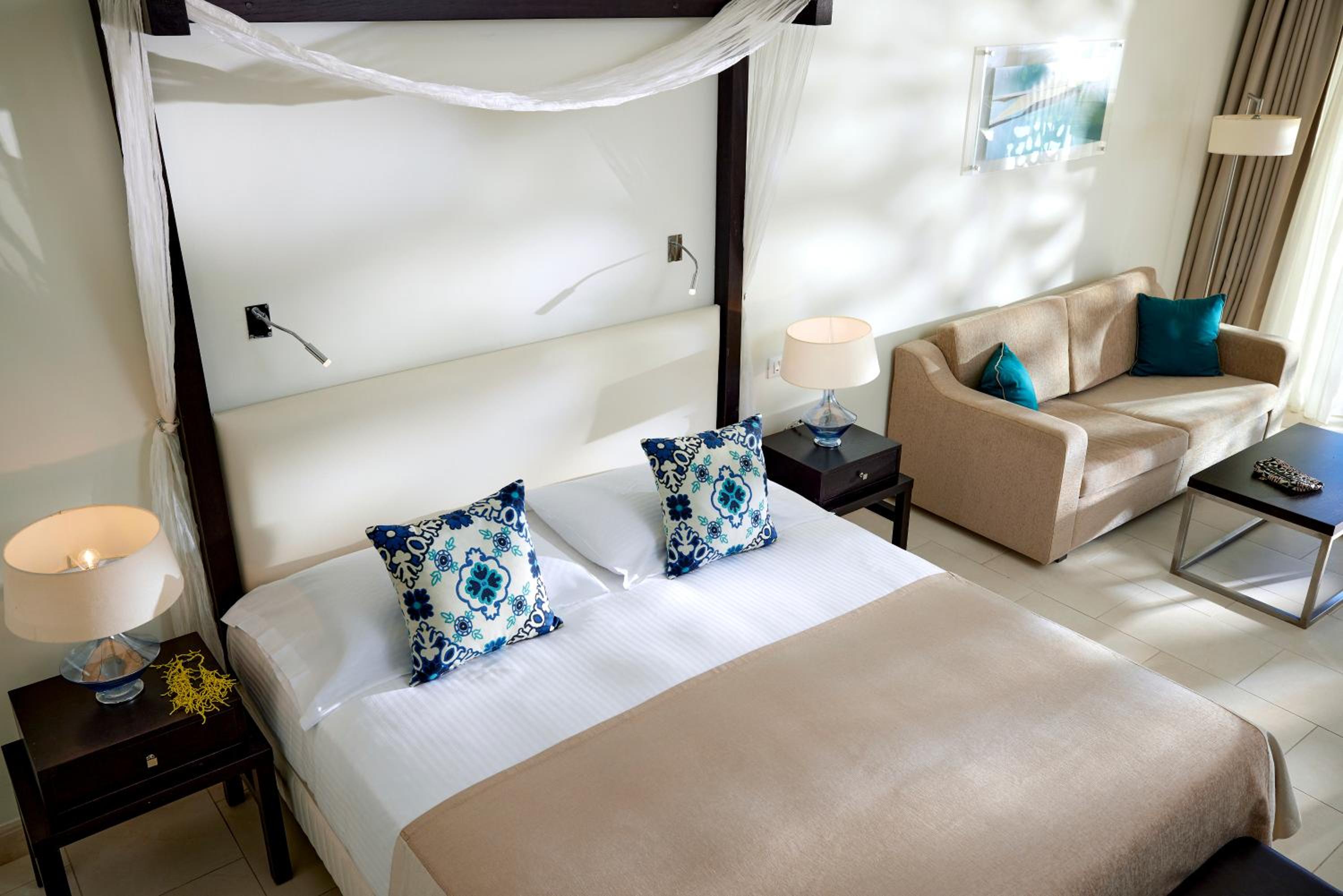 Deluxe Double or Twin Room with Pool Access
