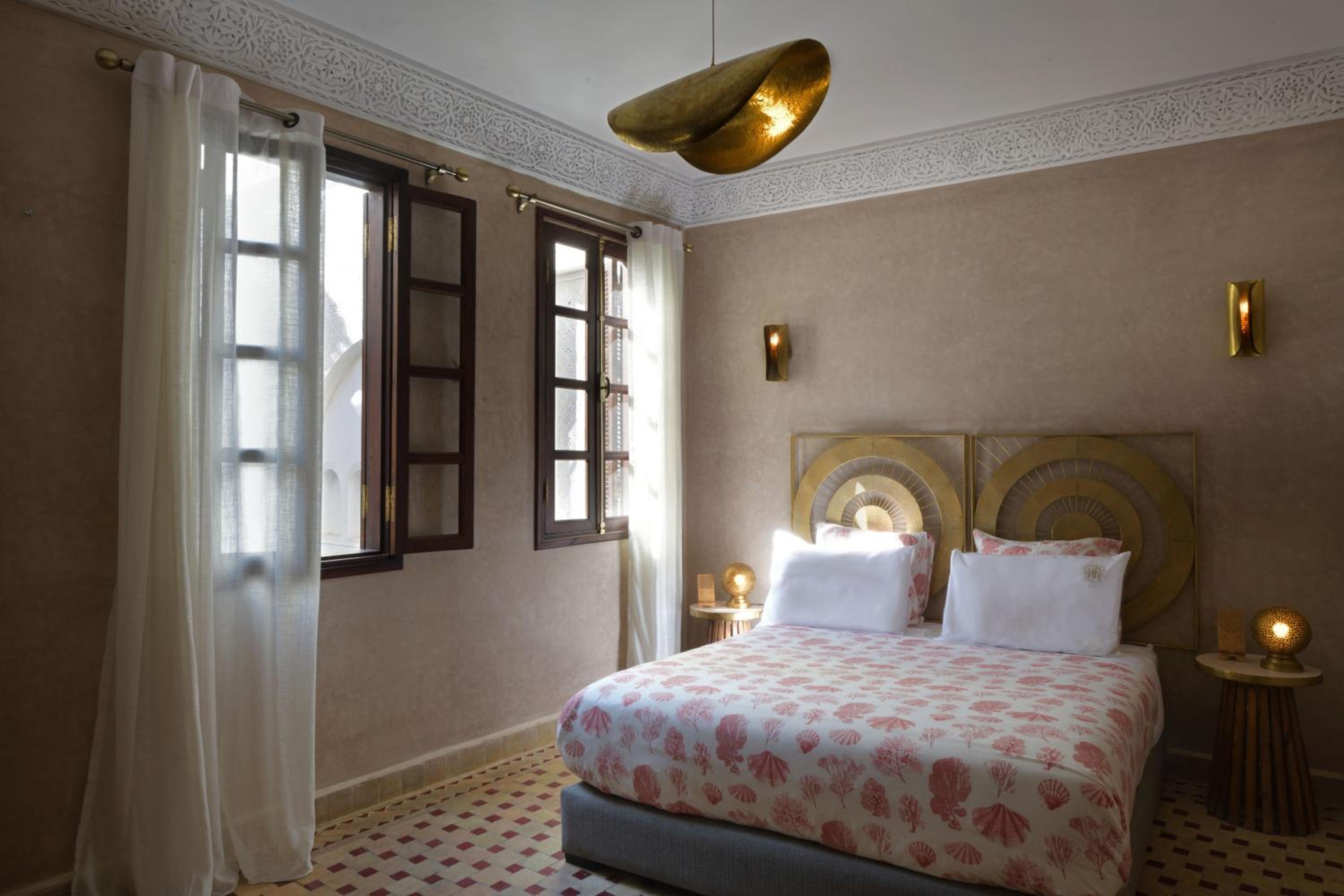 Queen Room with Pool View
