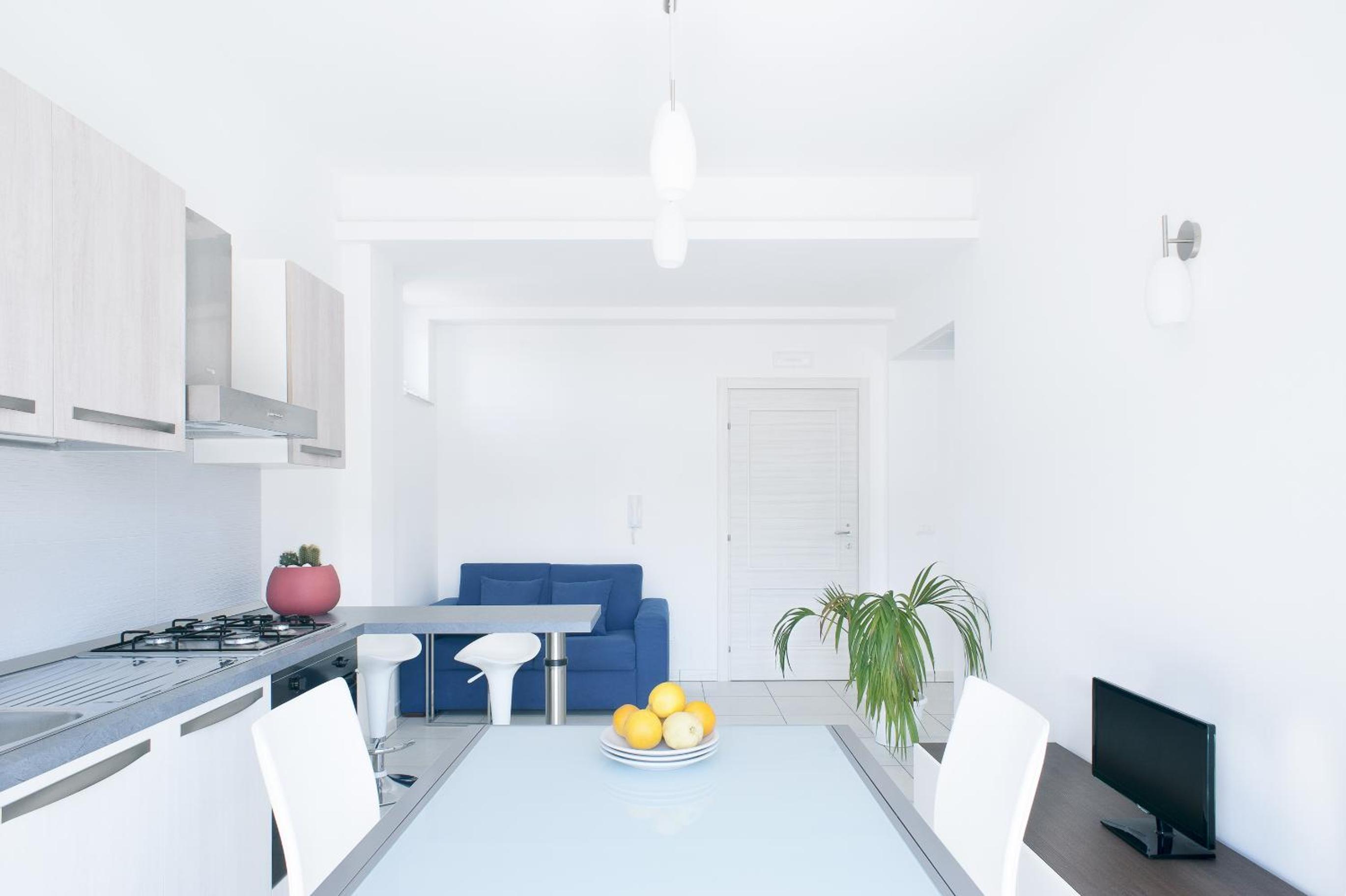 Apartment with Mountain View photo 3