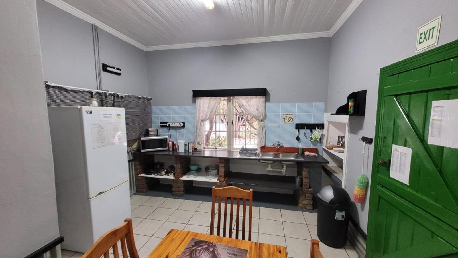 Family Bungalow - Photo 7
