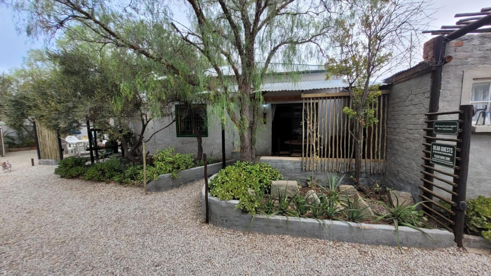 Family Bungalow - Photo 9