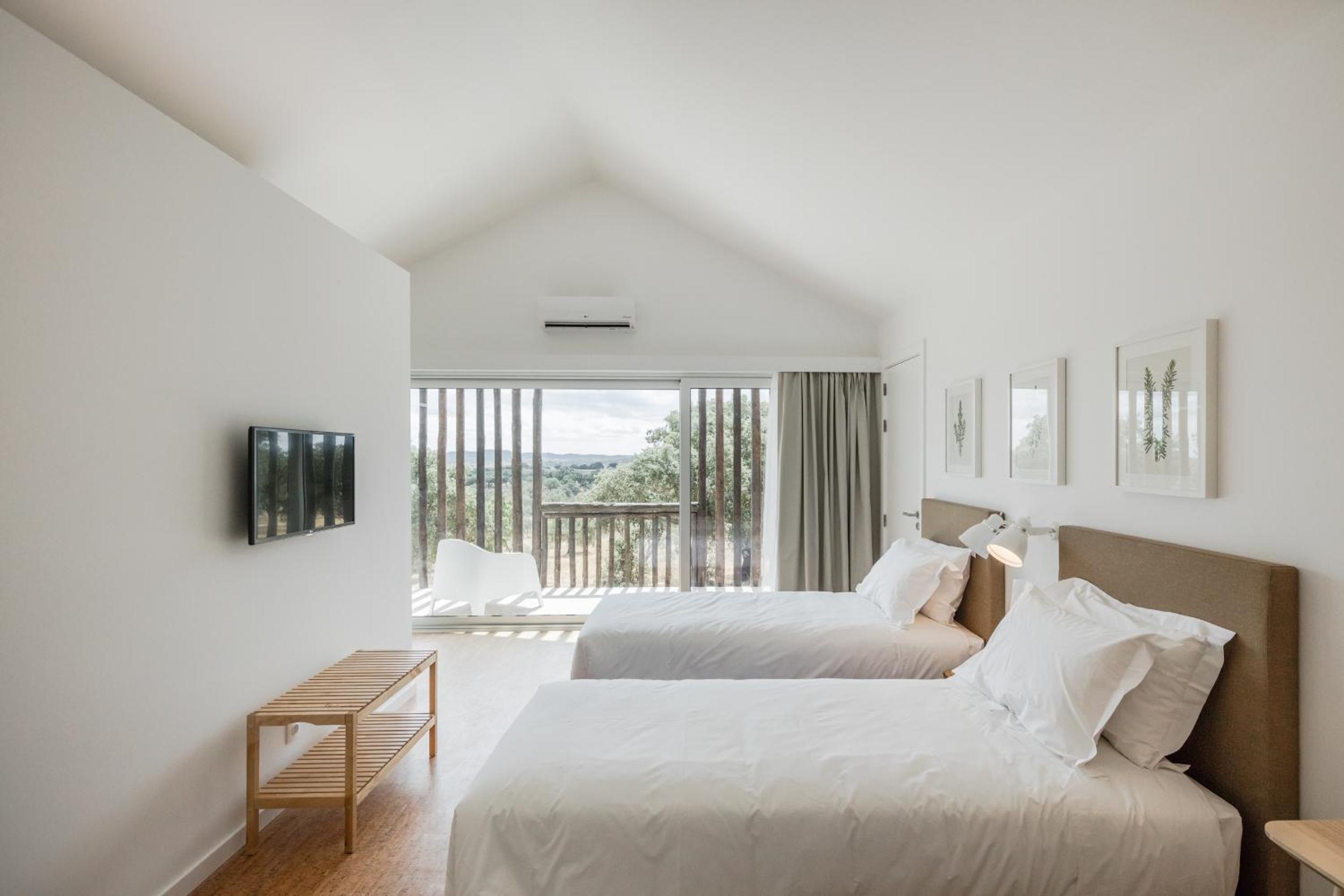 Quarto Duplo com Terraço