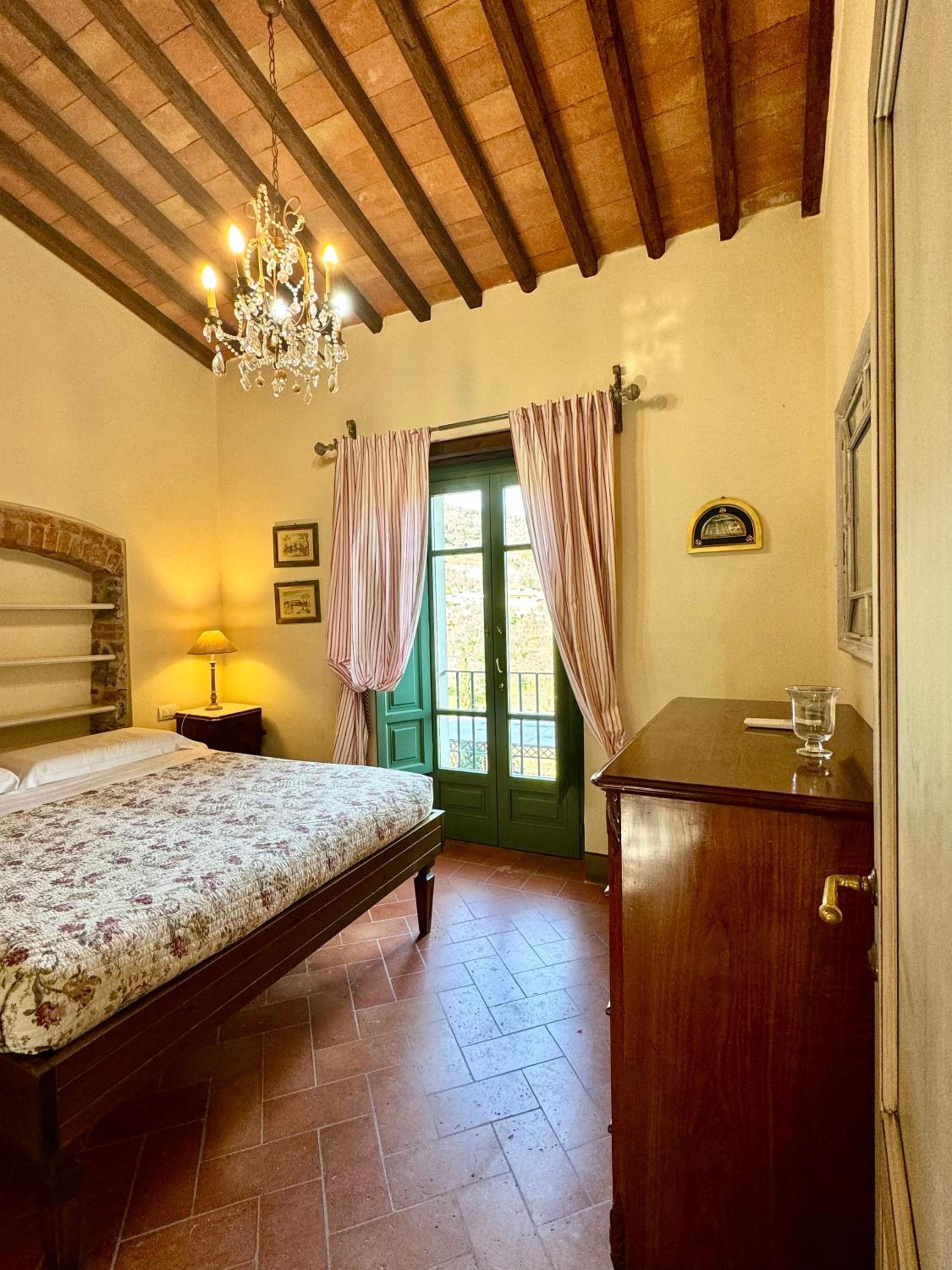 Two-Bedroom House photo 2