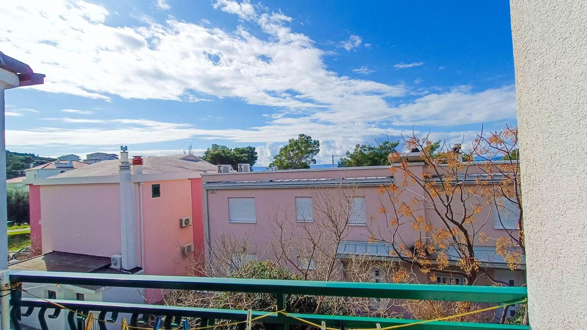 Studio with Balcony photo 3
