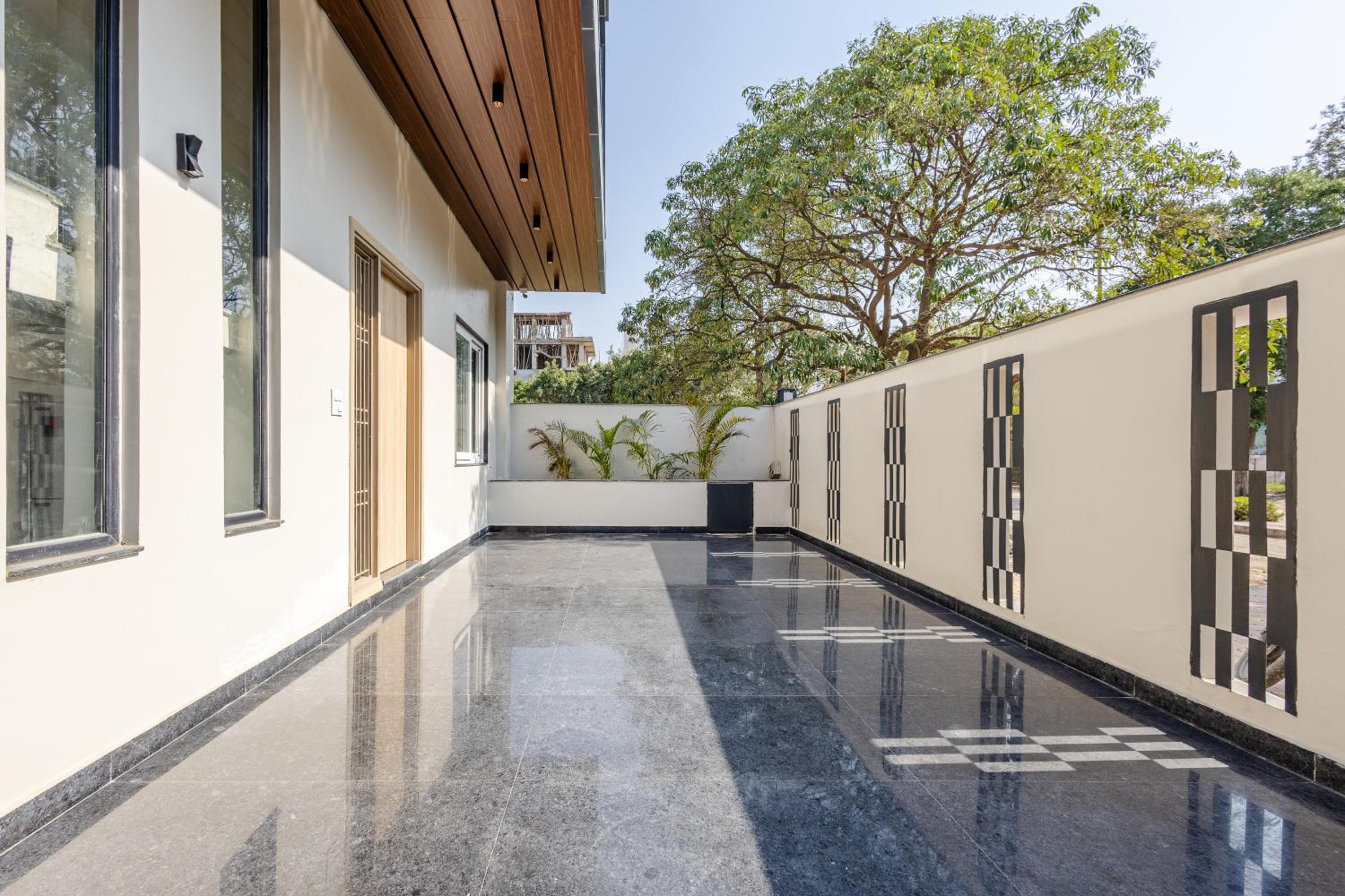 Villa photo 3