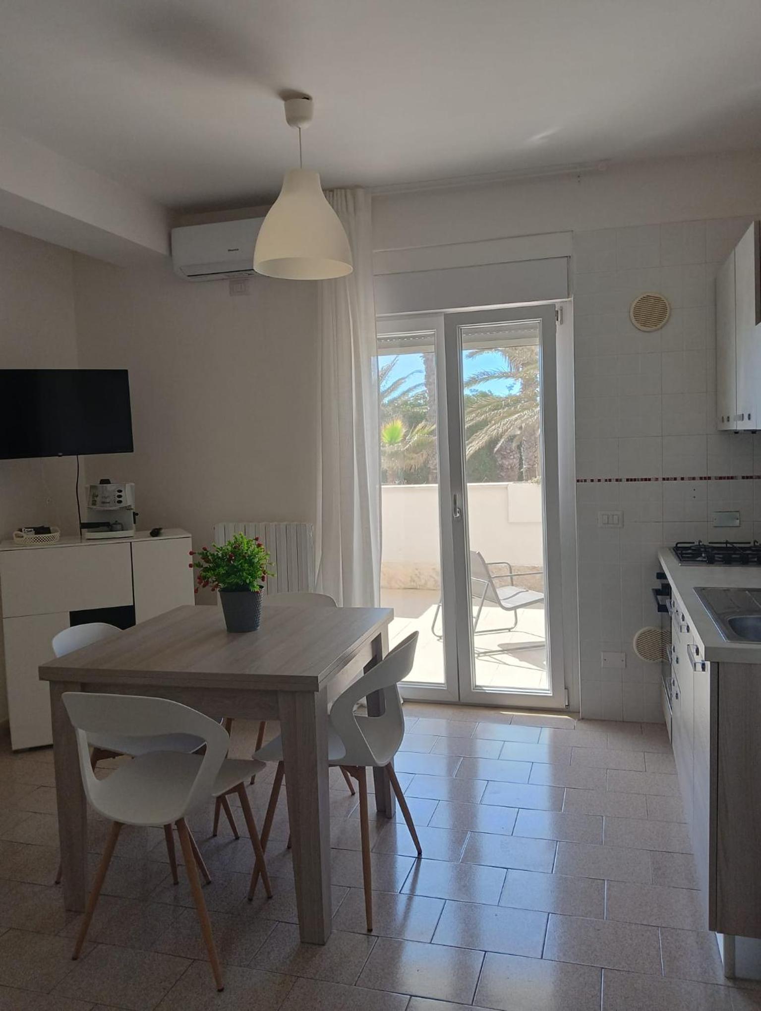 Two-Bedroom Apartment with Terrace - Papavero - Photo 12