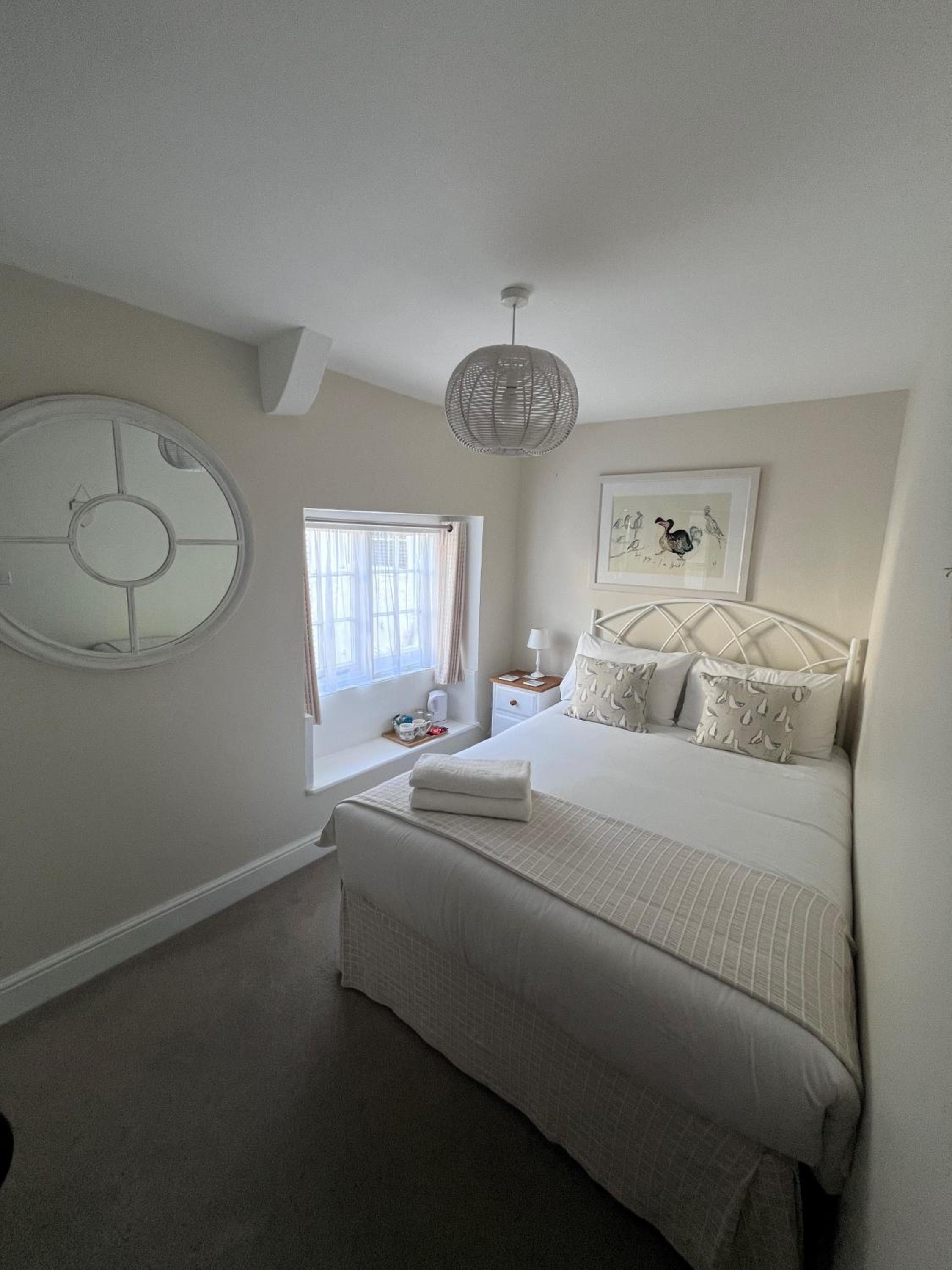 Small Double Room photo 2