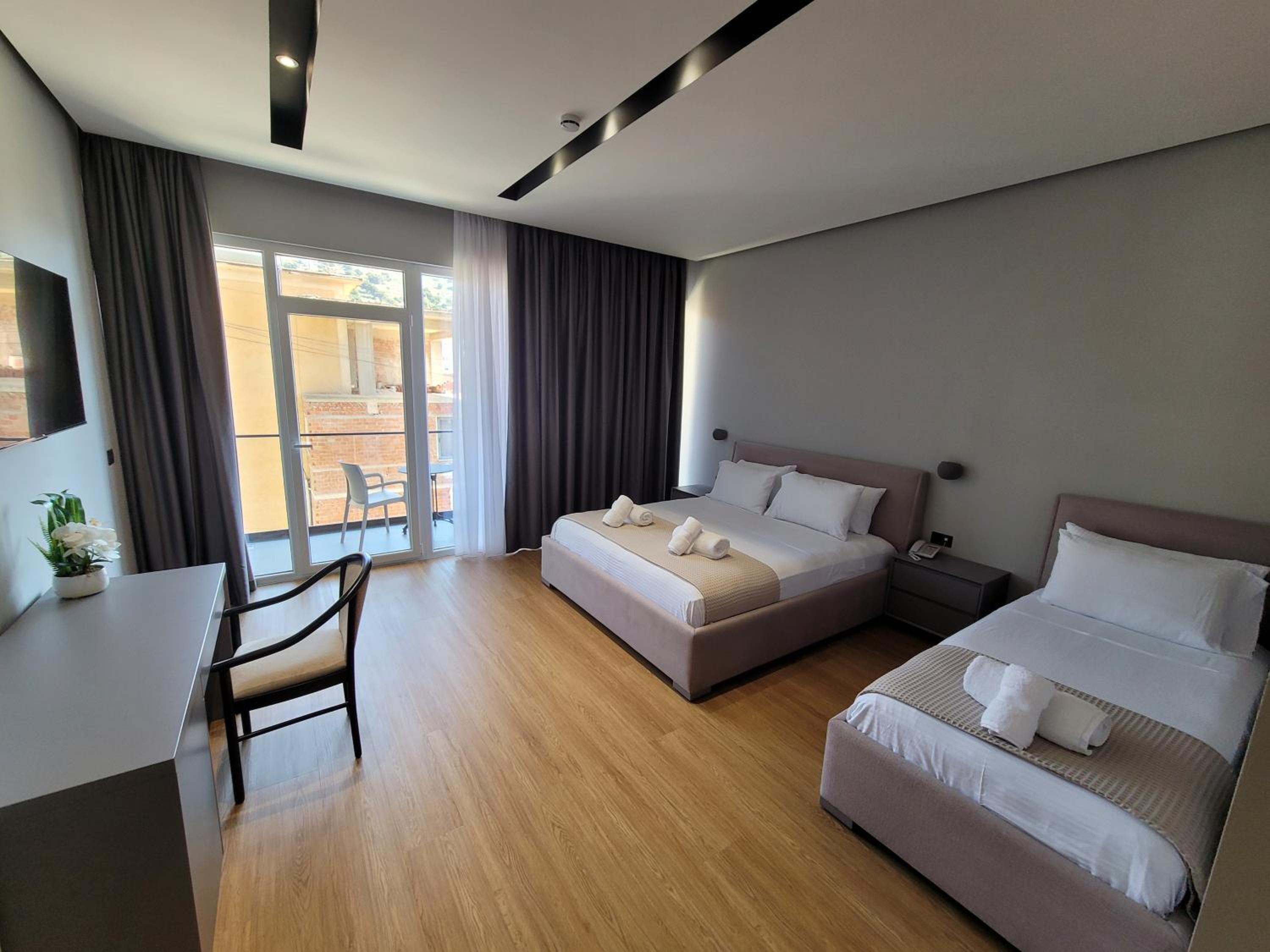 Standard Triple Room photo 3