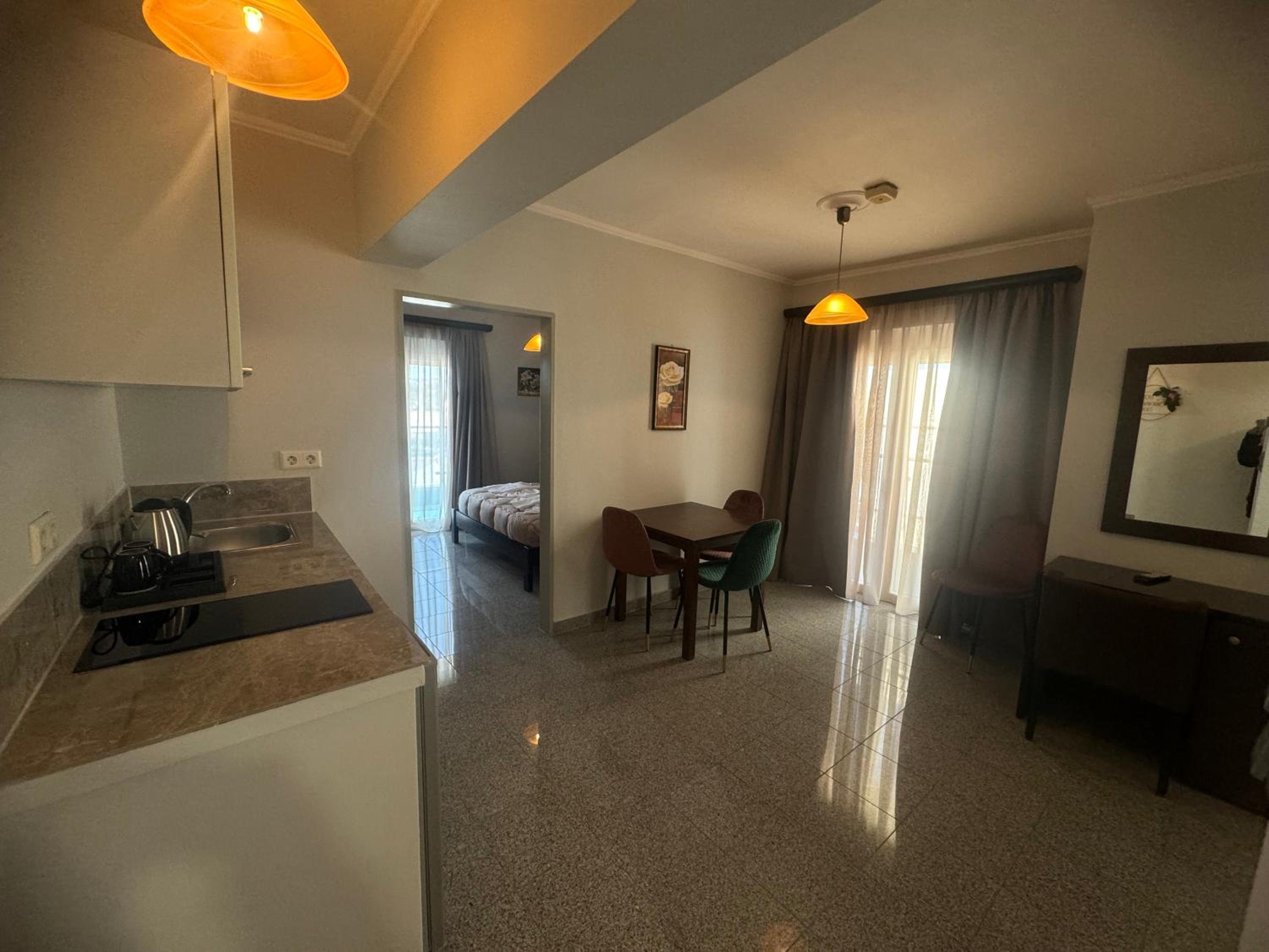 Family Room with Balcony photo 3
