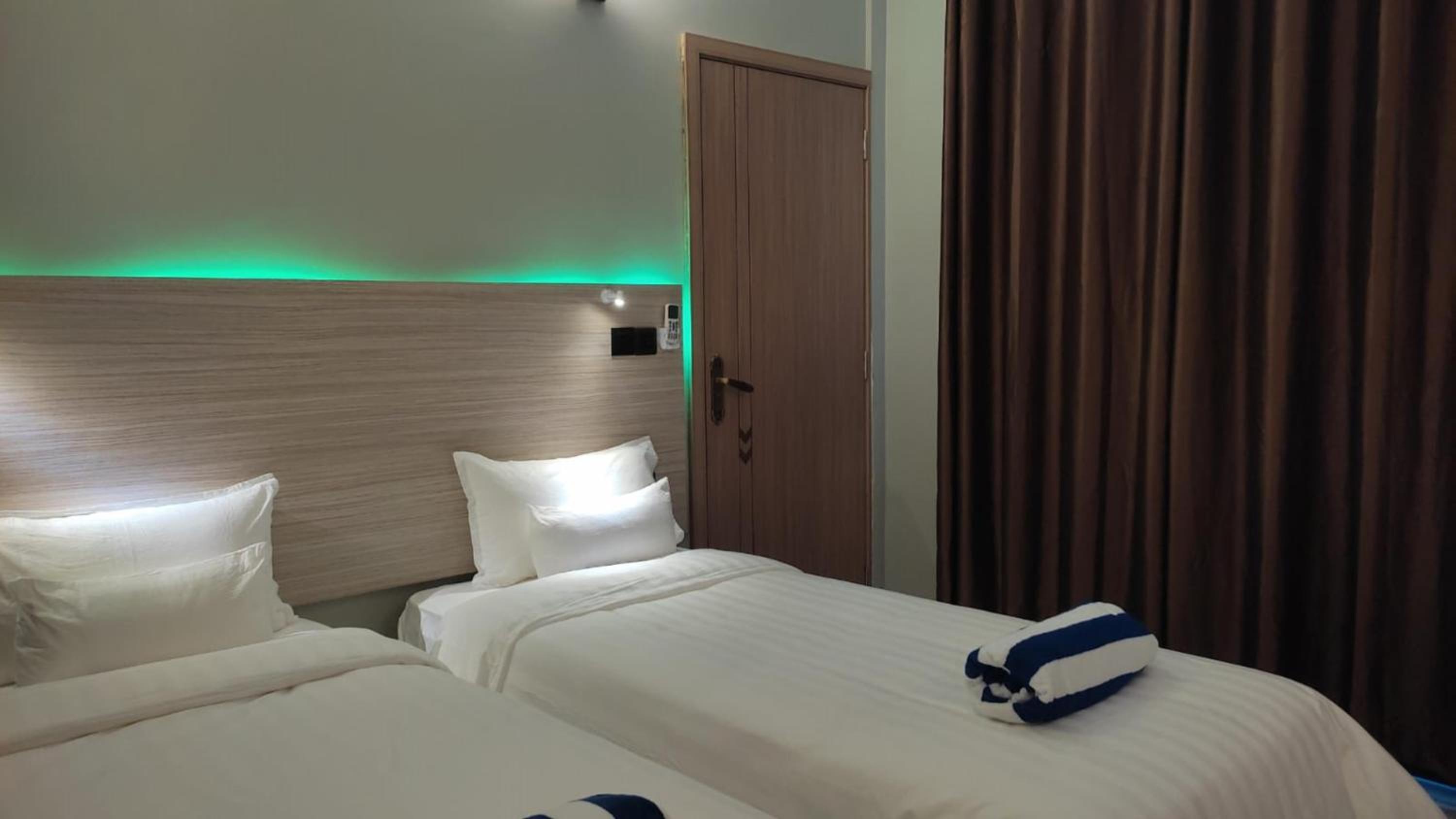Deluxe Triple Room photo 2