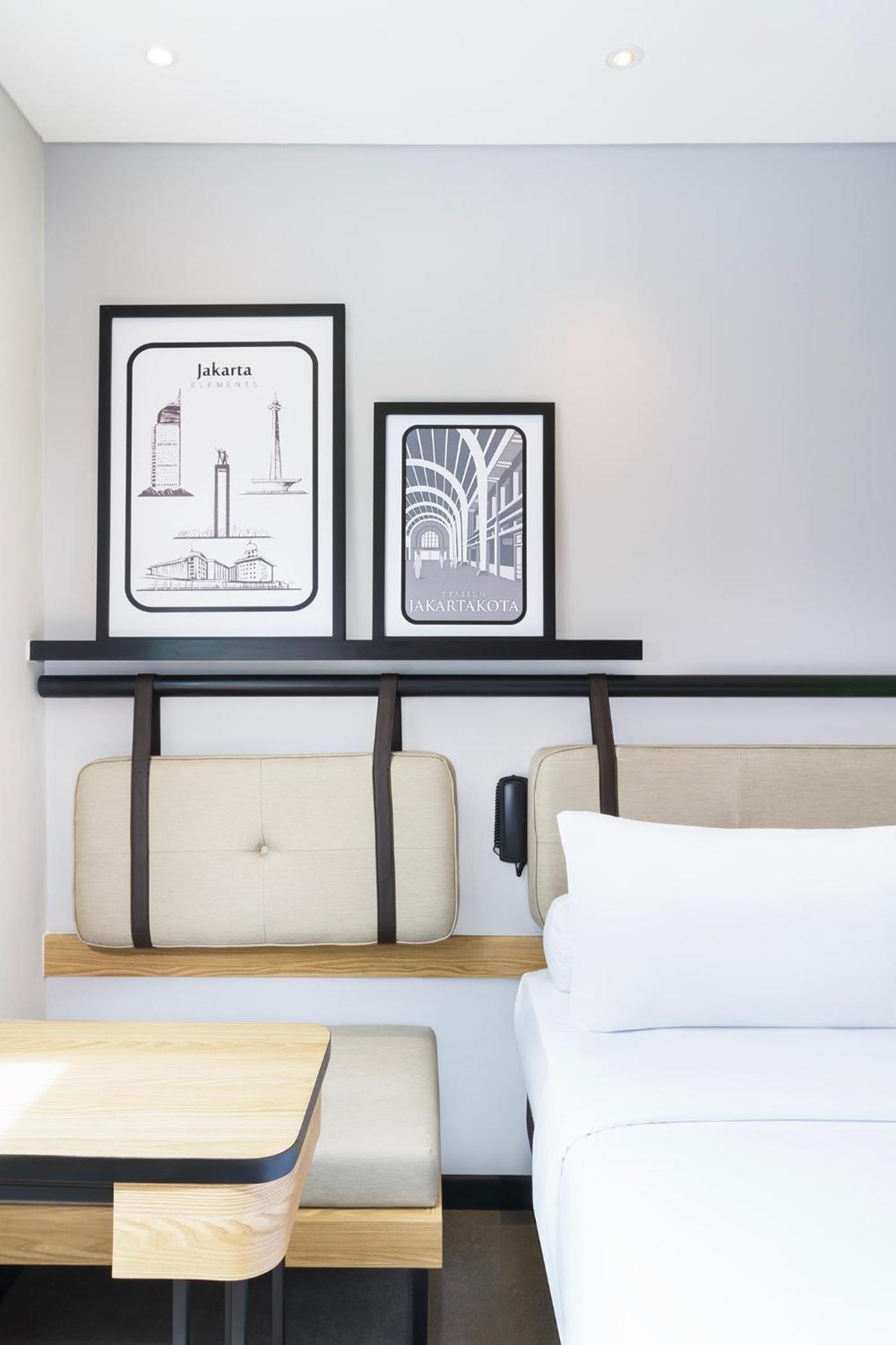 Standard Double Room - Photo 7
