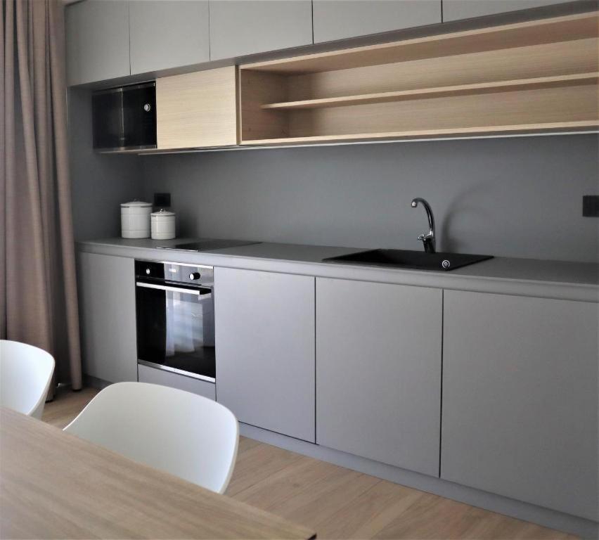 One-Bedroom House photo 2