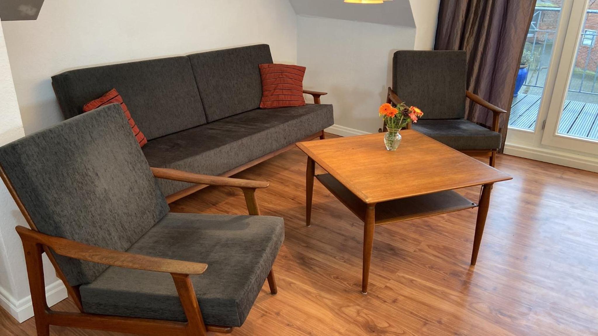 Two-Bedroom Deluxe Apartment with Garden View photo 1