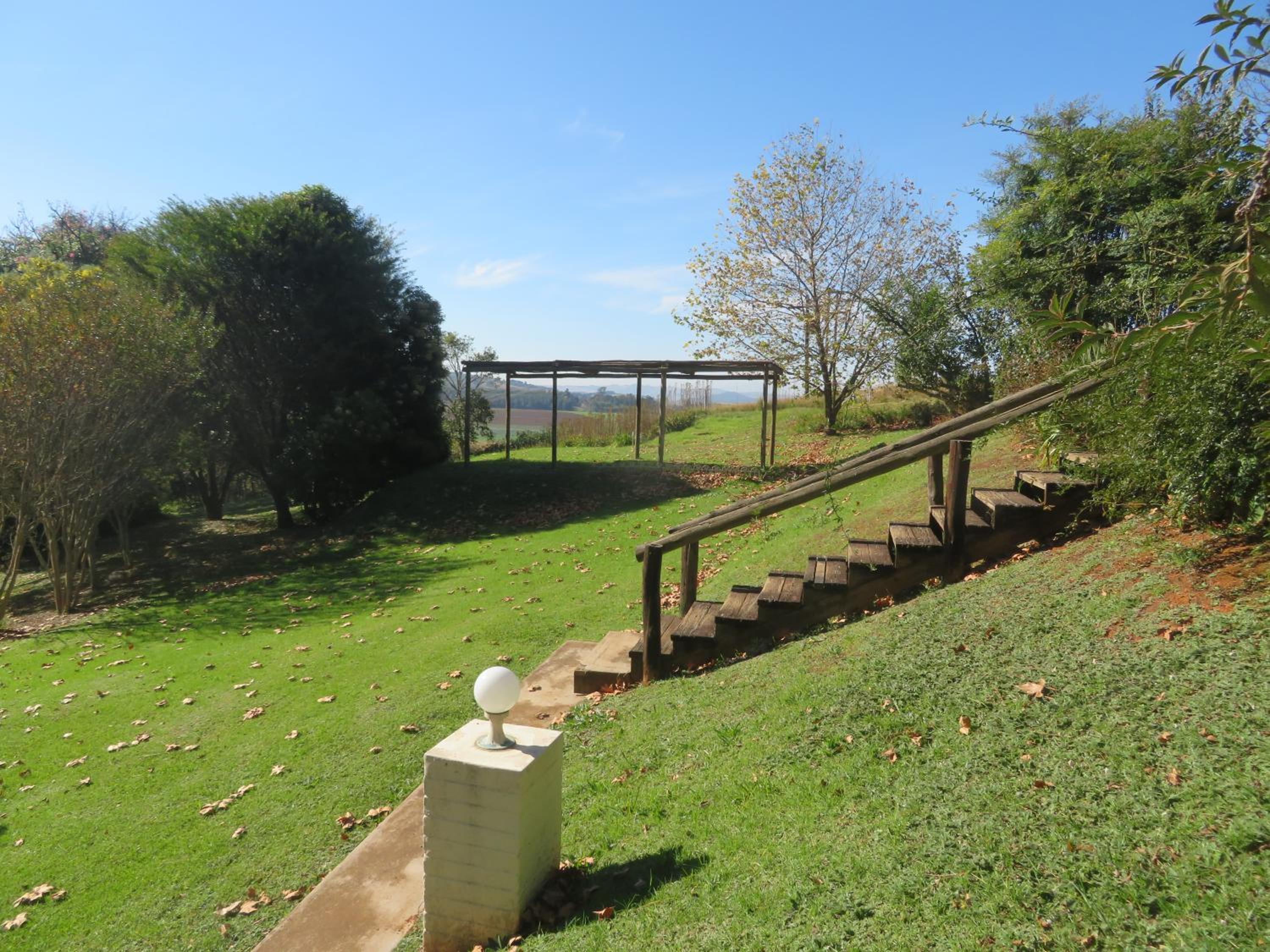 Family Room - Photo 15