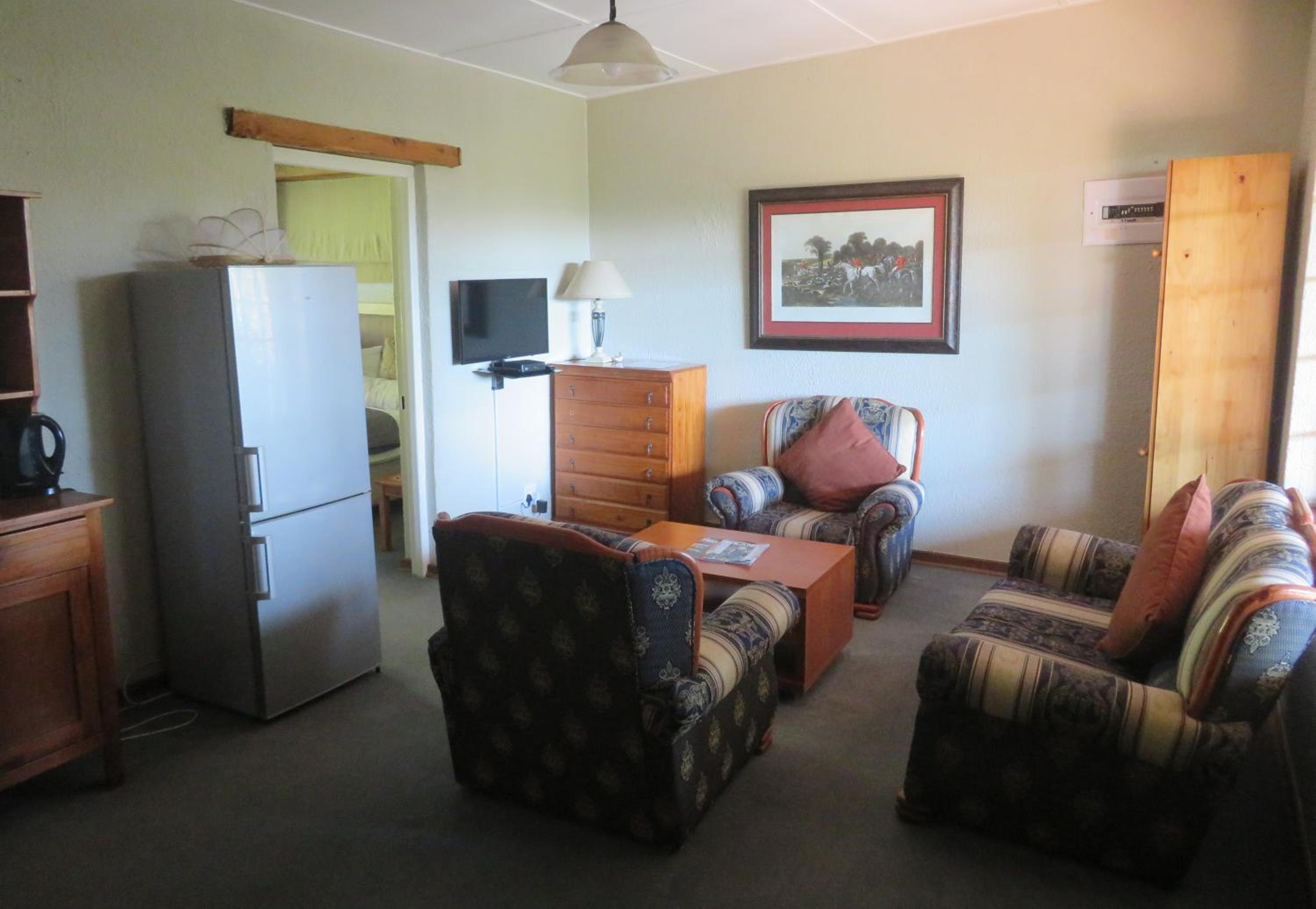 Family Room - Photo 6